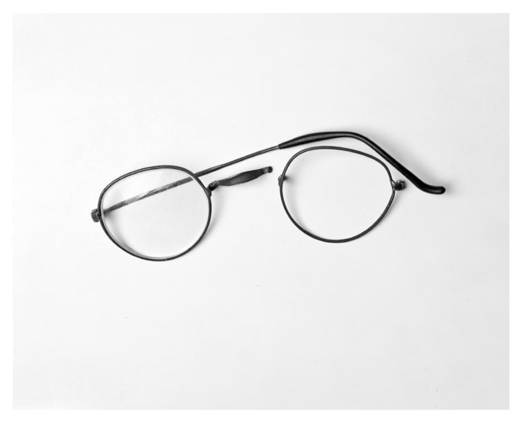 M’s glasses (2007), Annaleen Louwes