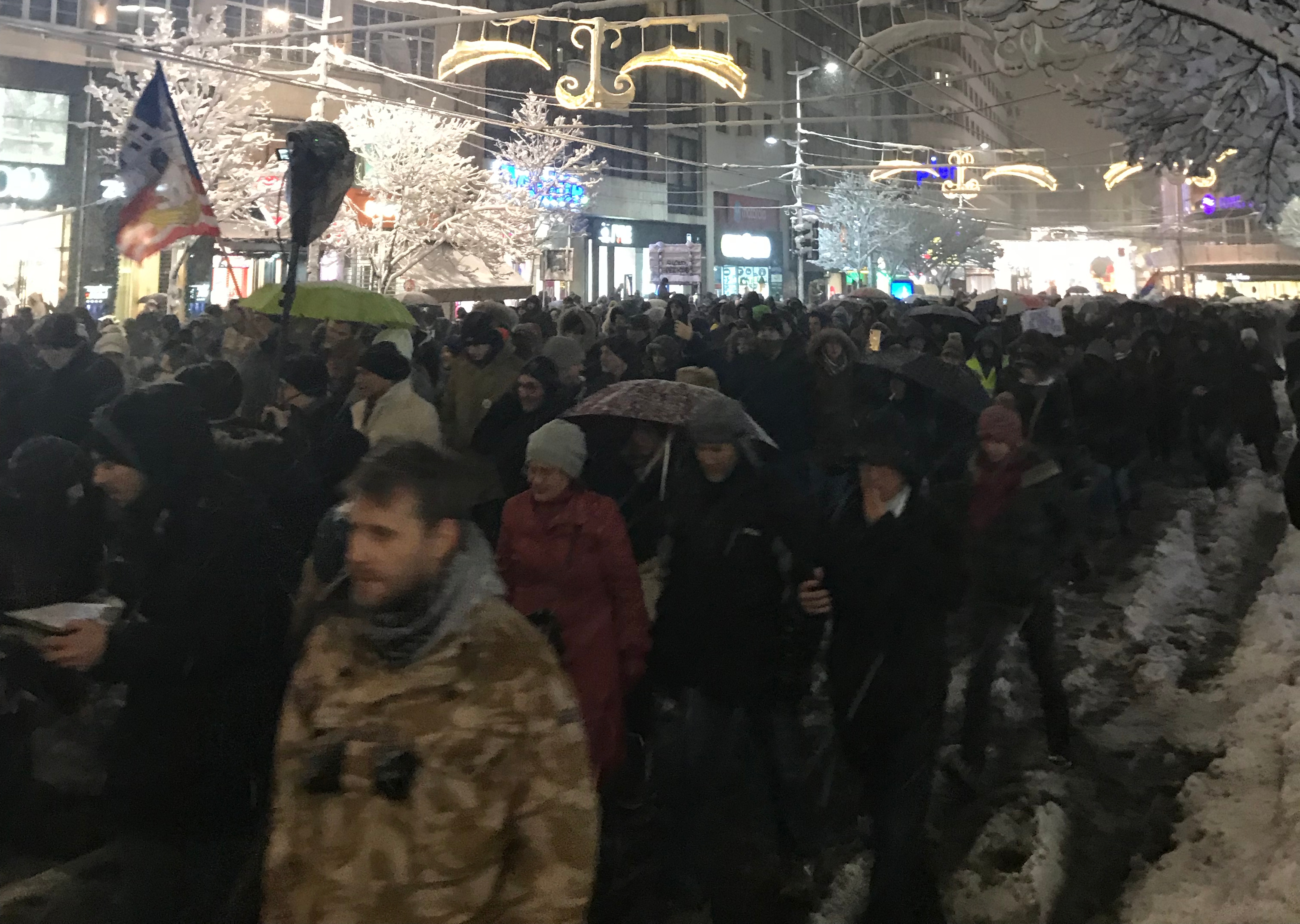 Protest Stop krvavim košuljama