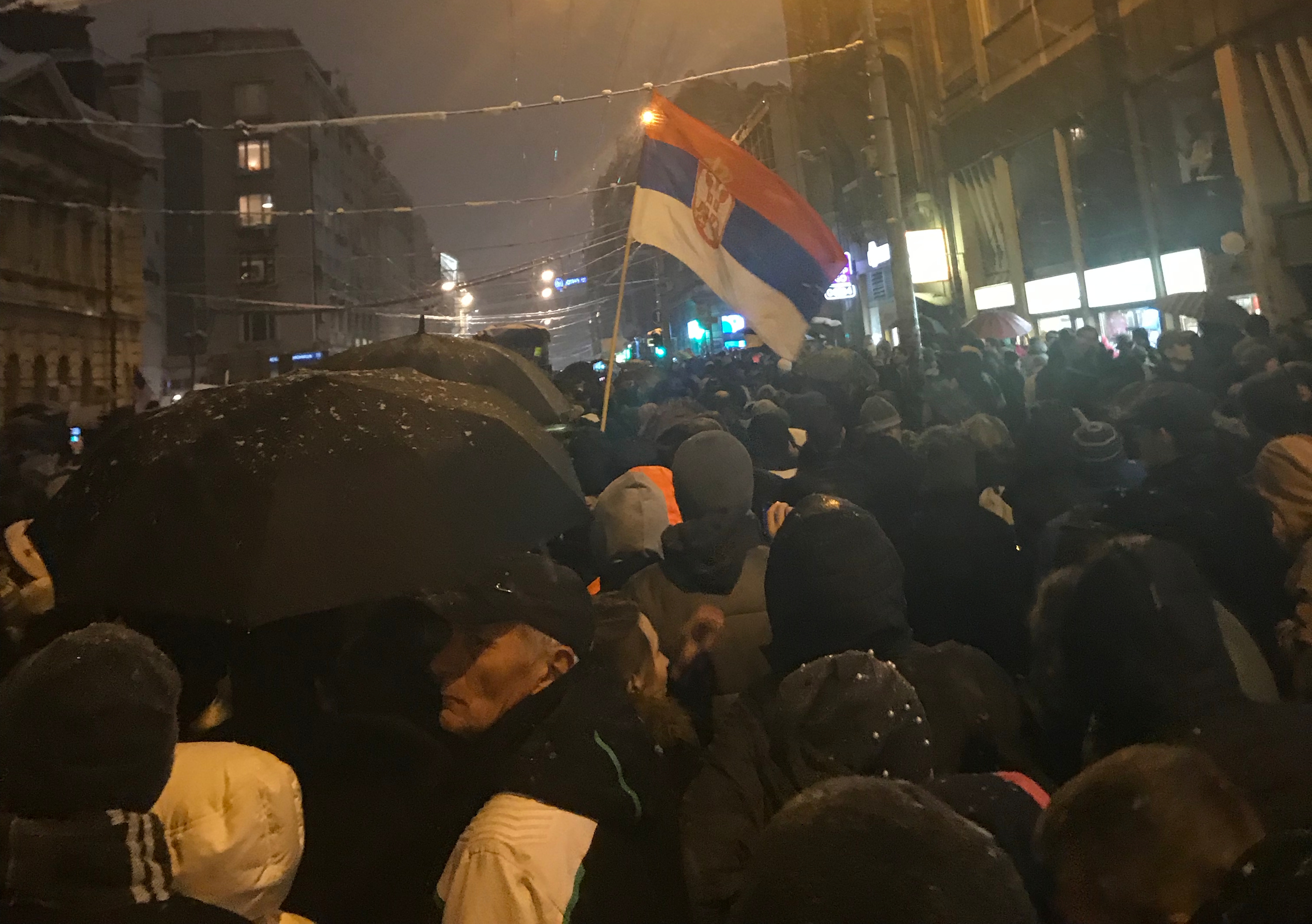 Protest Stop krvavim košuljama