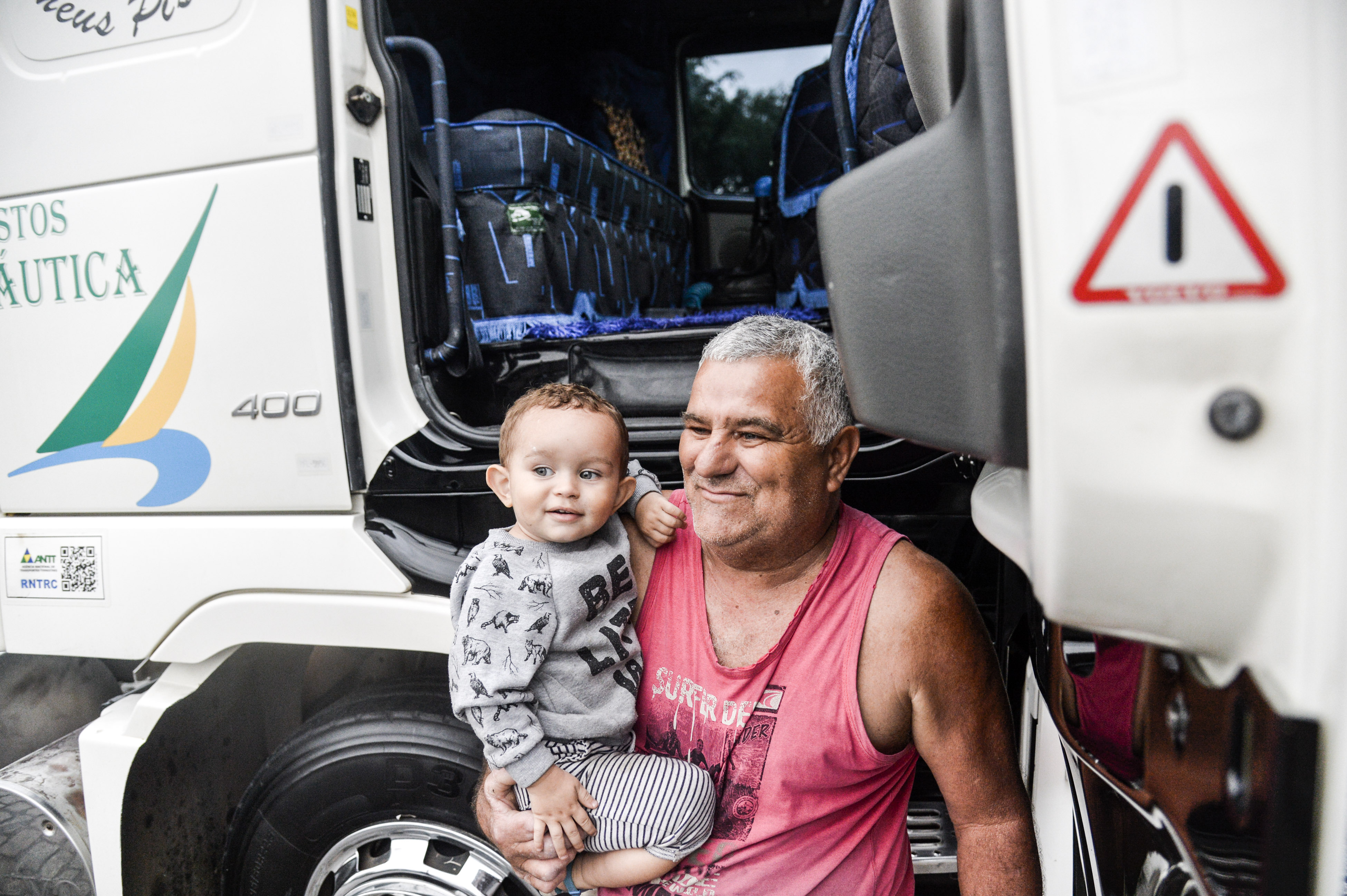 1545074501651-caminhao