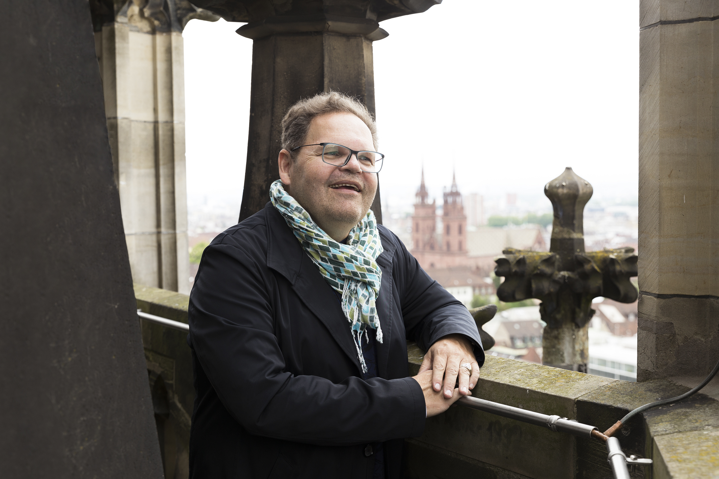 Günter Baum auf einem Kirchturm