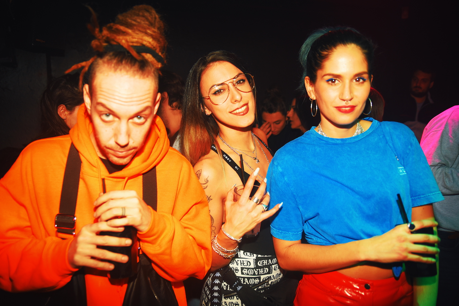1545401809121-asian-rave6