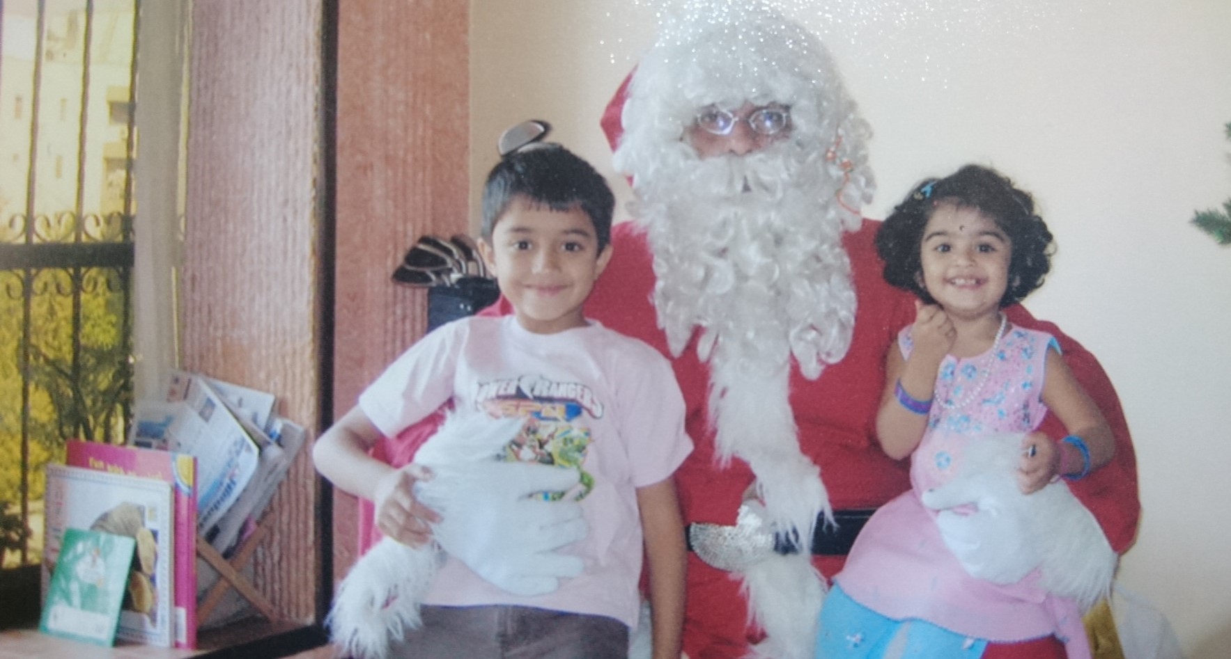 1545643150761-santa-3
