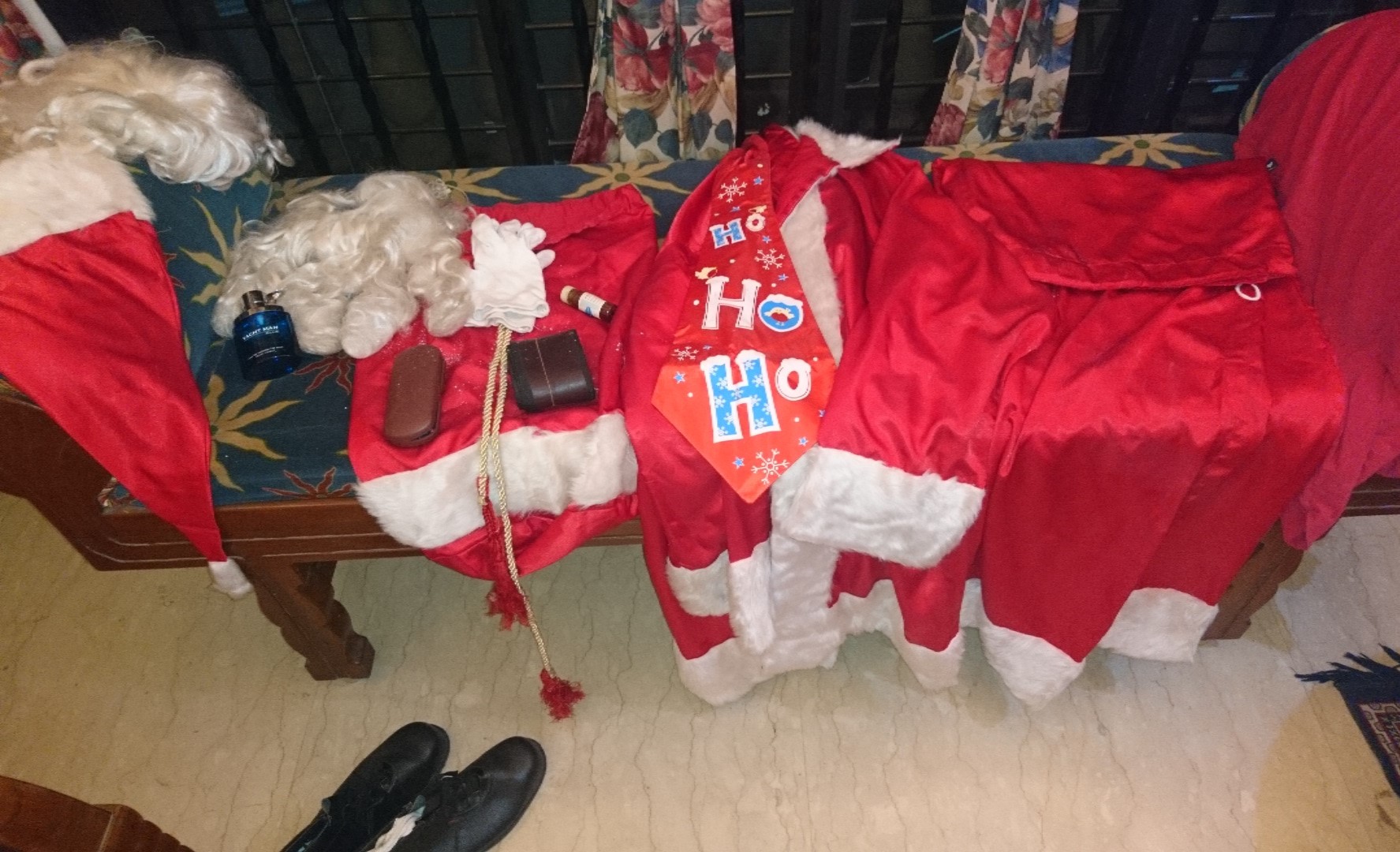 1545643198285-santa-4