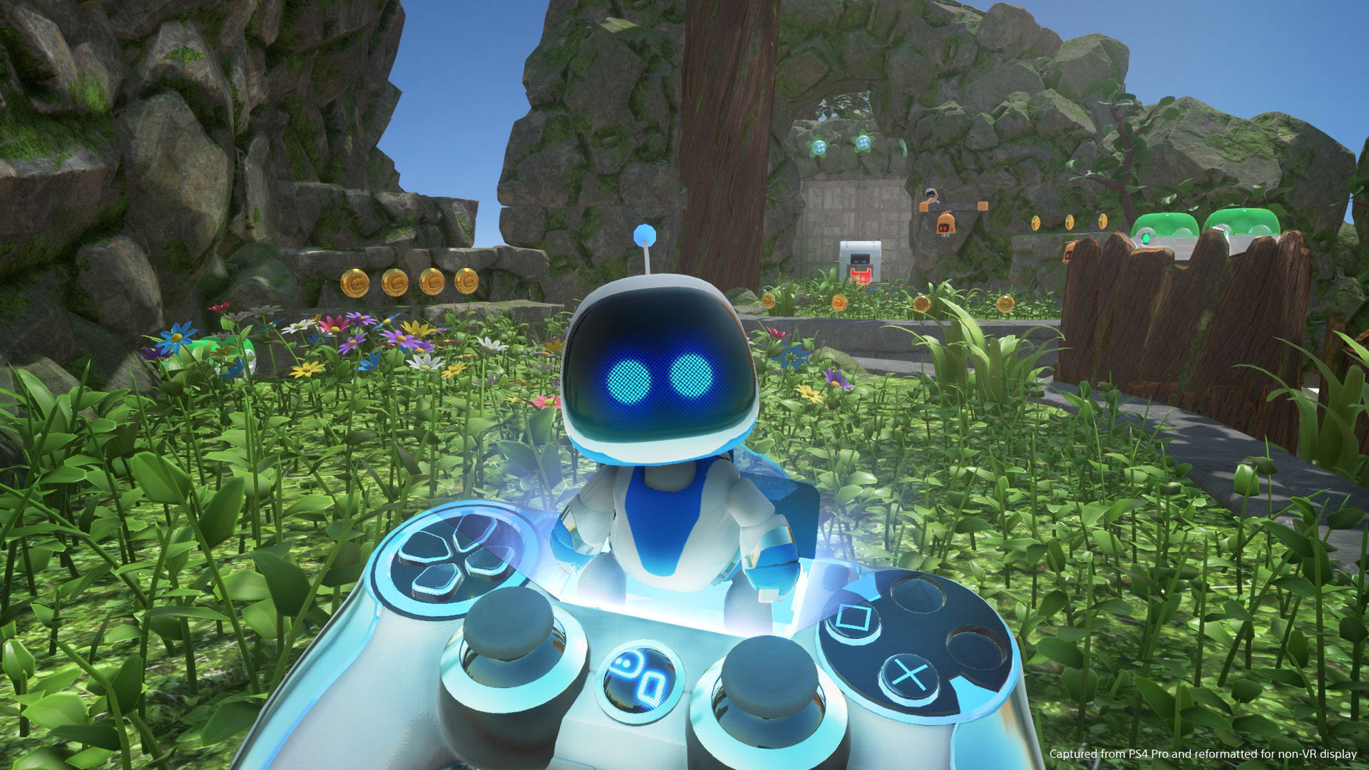 1545853542728-astro-bot-rescue-mission-screen-01-ps4-us-18may18