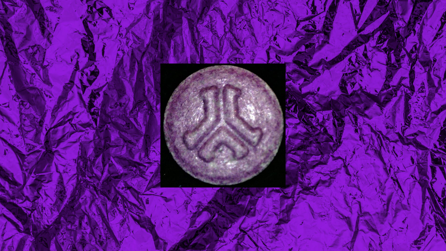 1545995144914-ecstasy-pille-lila-defqon