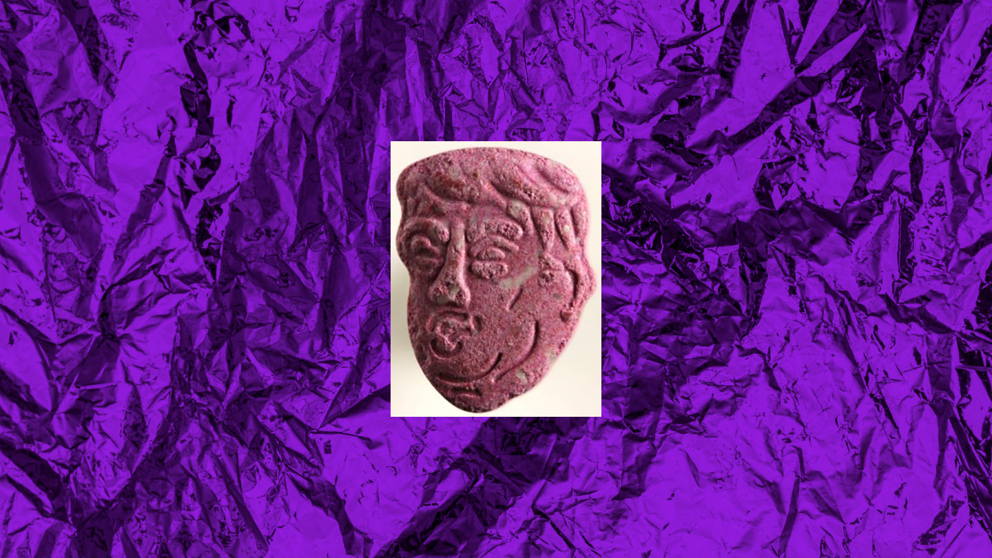 1545995168185-ecstasy-pille-lila-trump