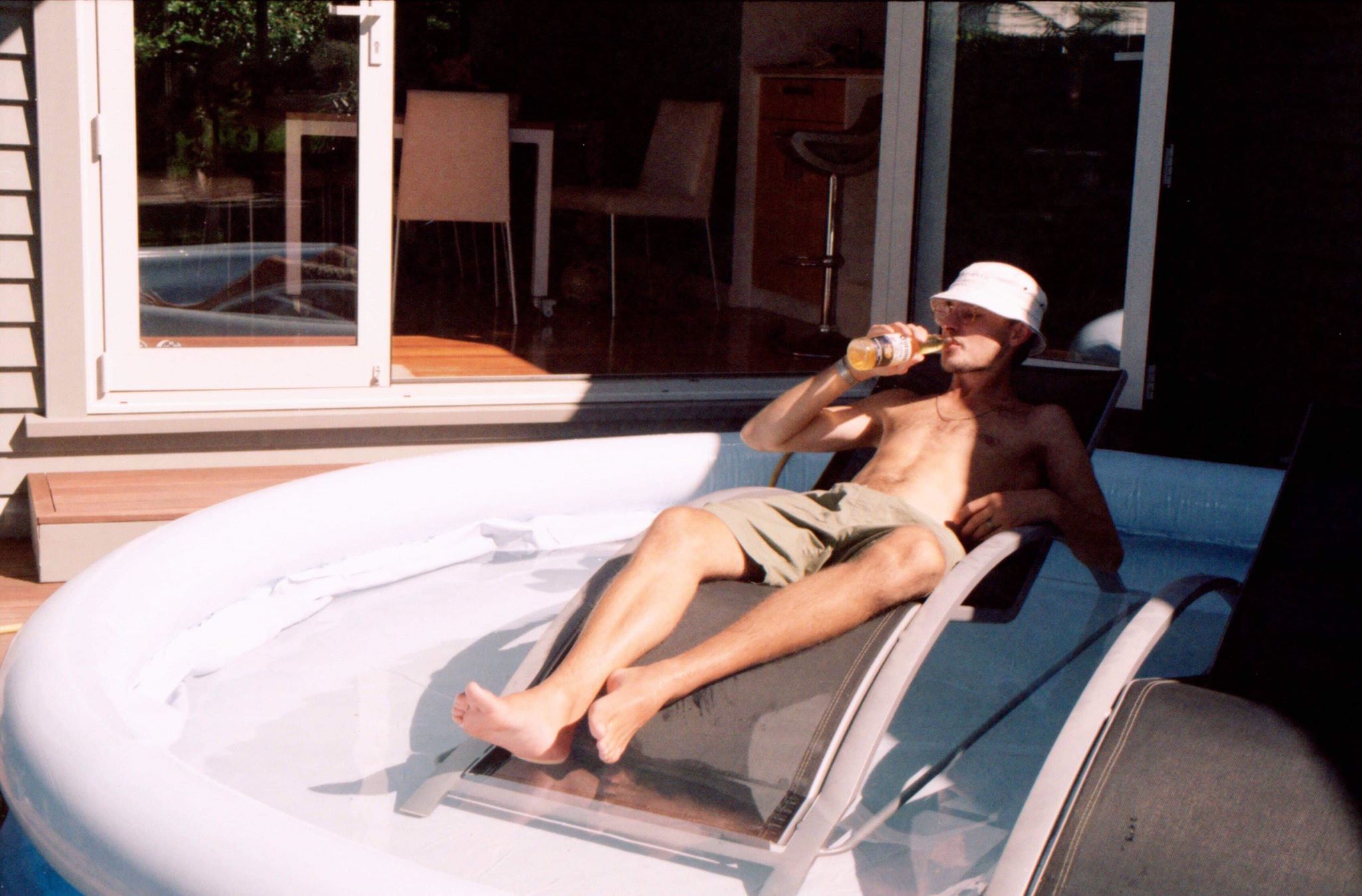 1546053437869-jake-paddling-pool