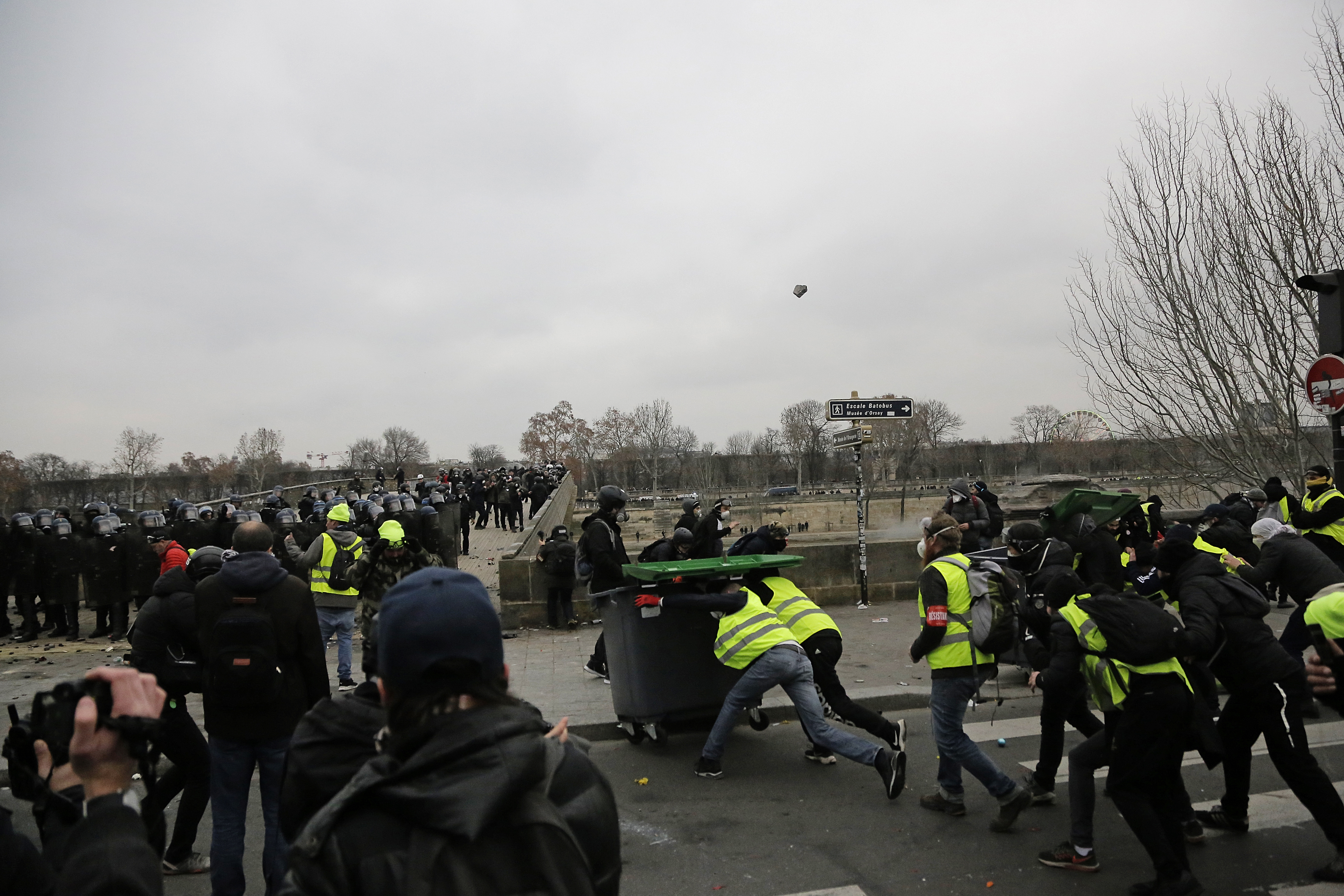 Violences acte 8 gilets jaunes