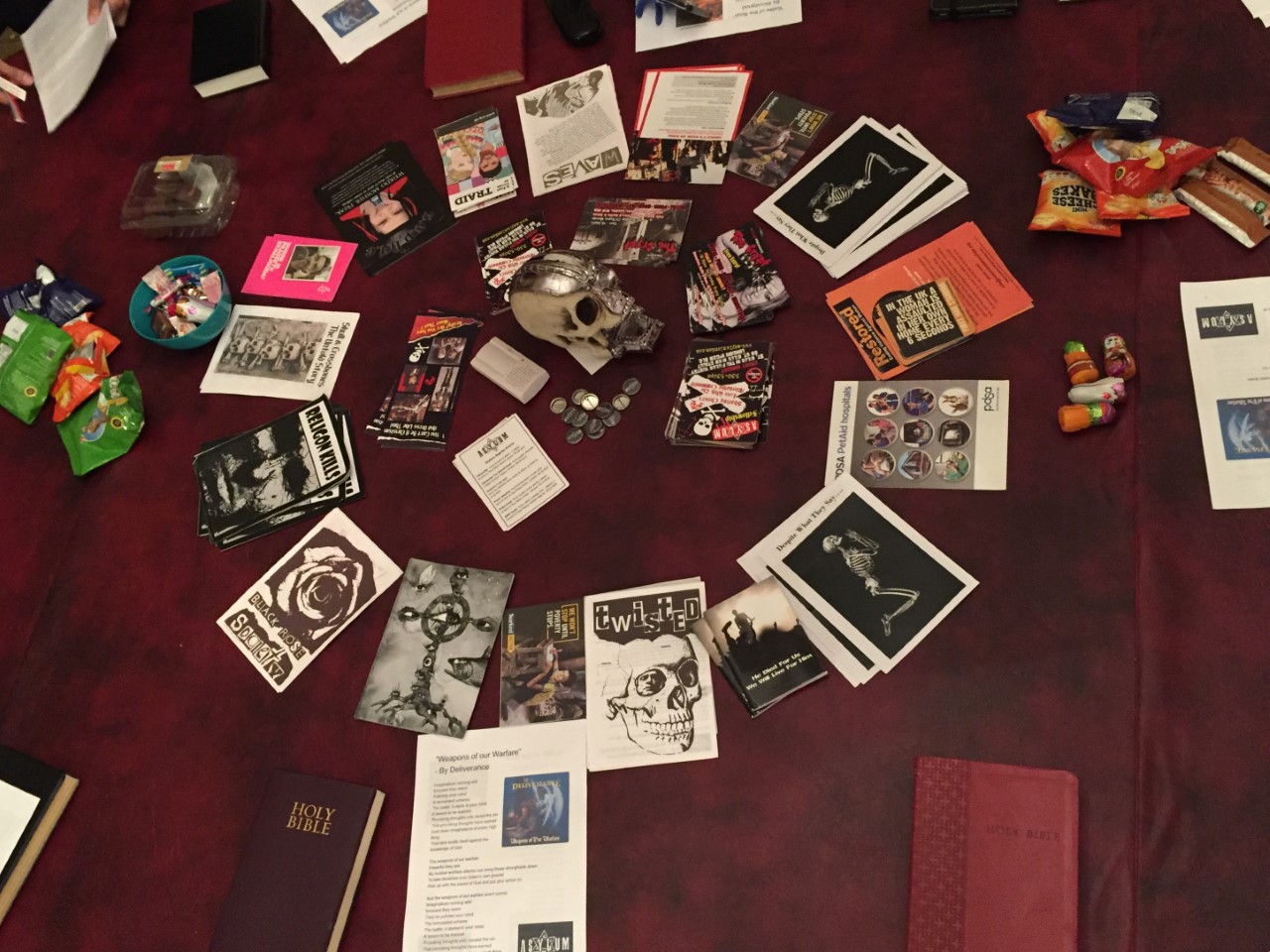 1547034826728-The-table-in-the-vestry-2
