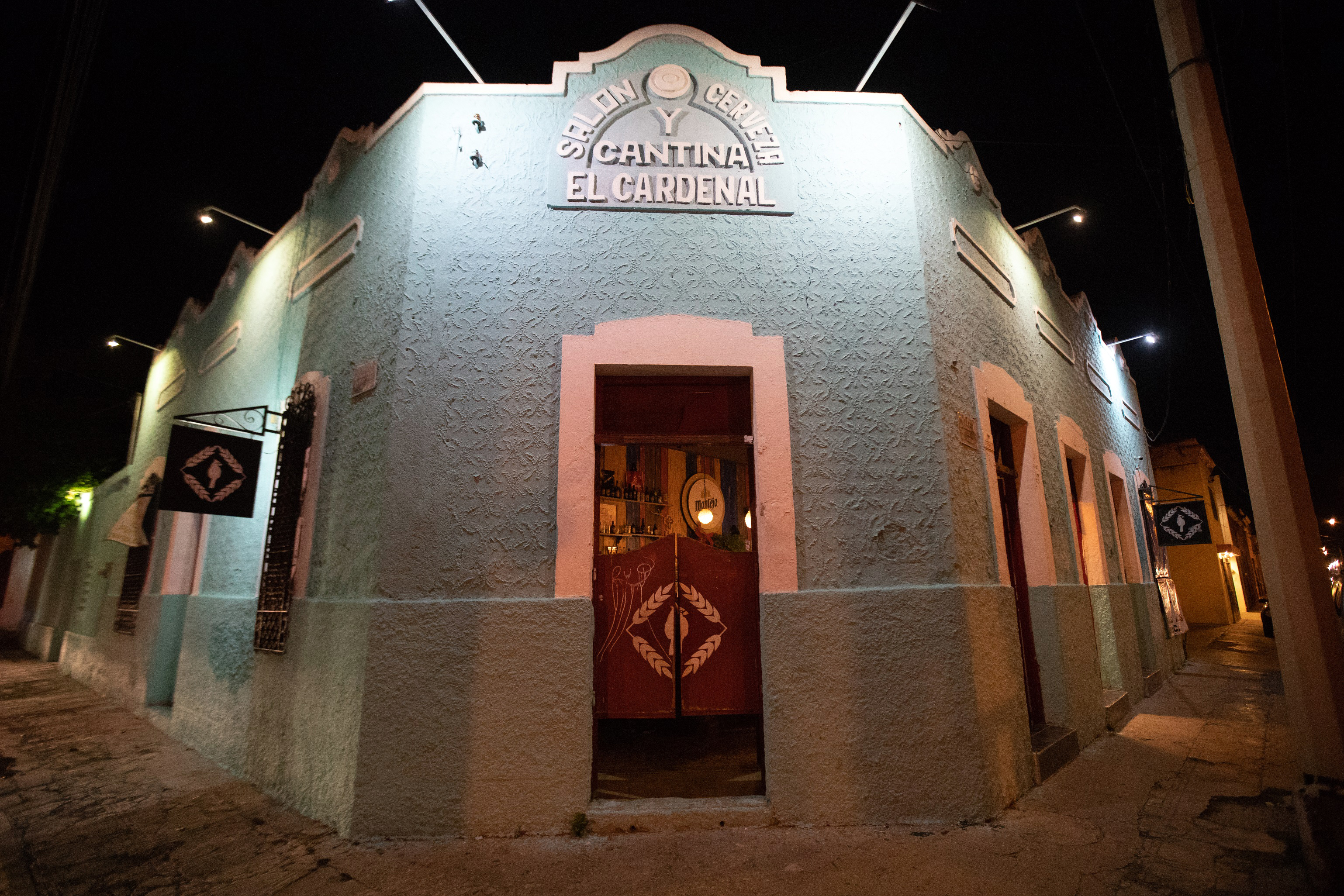 exterior El Cardenal