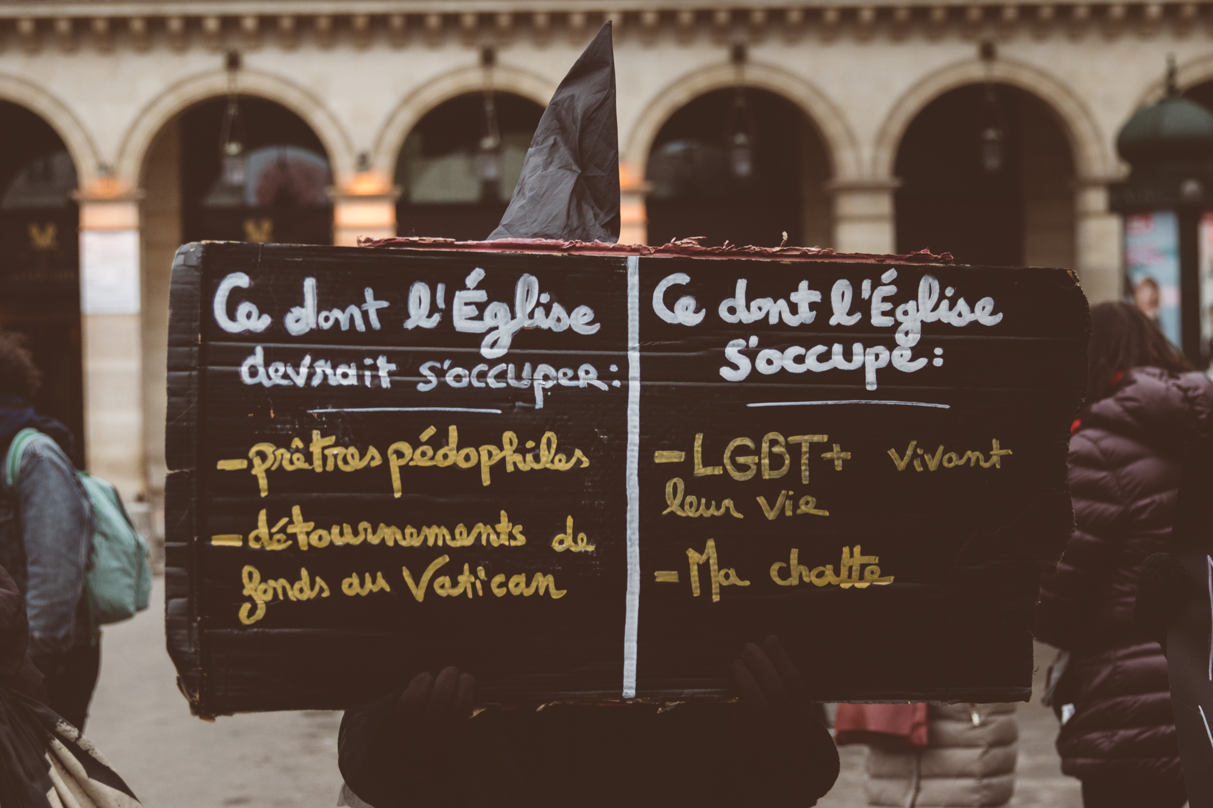 1548066431556-risposte-feministe-contre-marche-pour-la-vie-whtich-bloc-1611