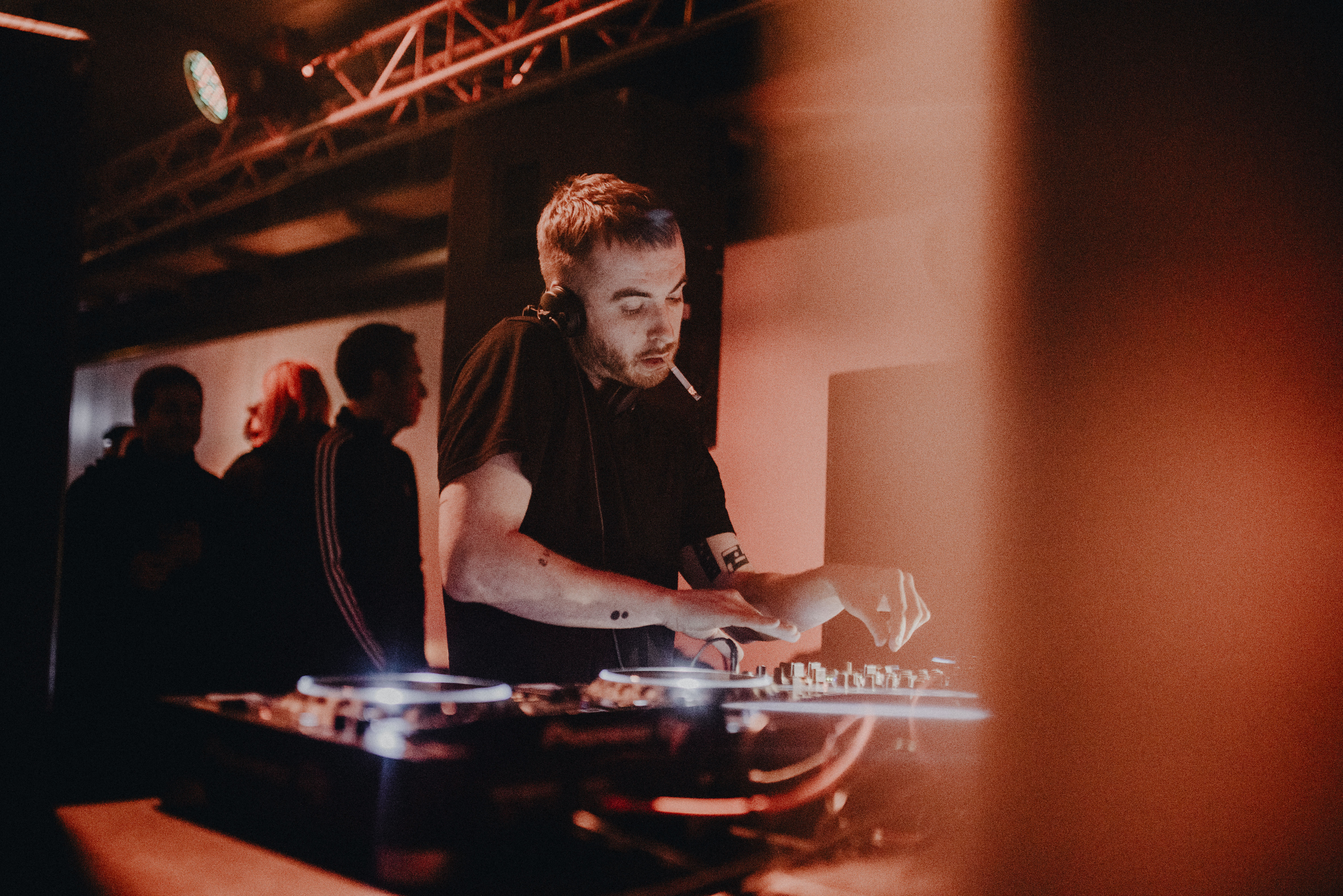 Fuse-tunnel-rave-hallepoort-dj-techno