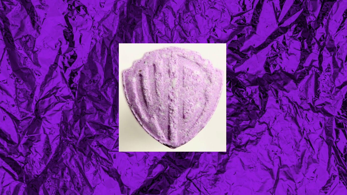 1548417406236-ecstasy_pille_lila_werner_bros