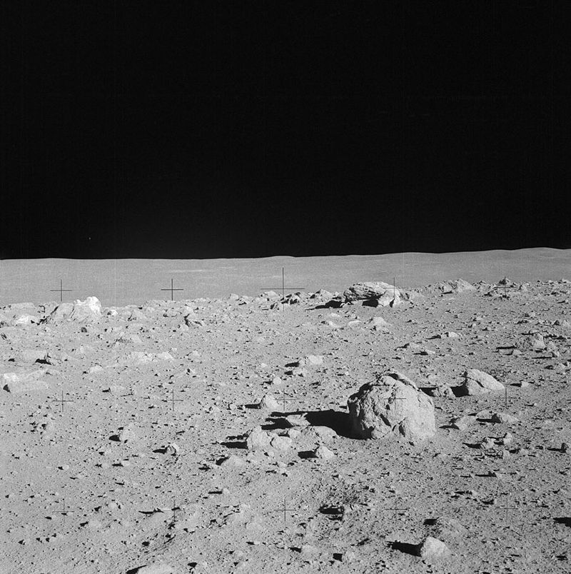 1548431826158-800px-Apollo_14_cone_crate