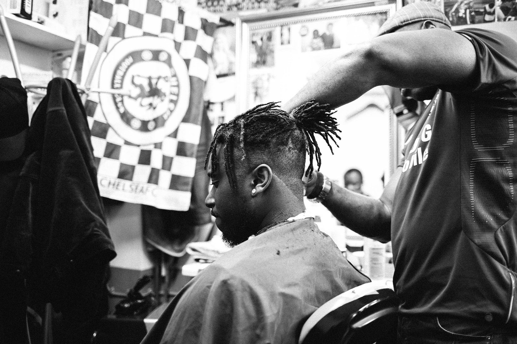 Darrell-Cole-behind-the-scenes-kapper
