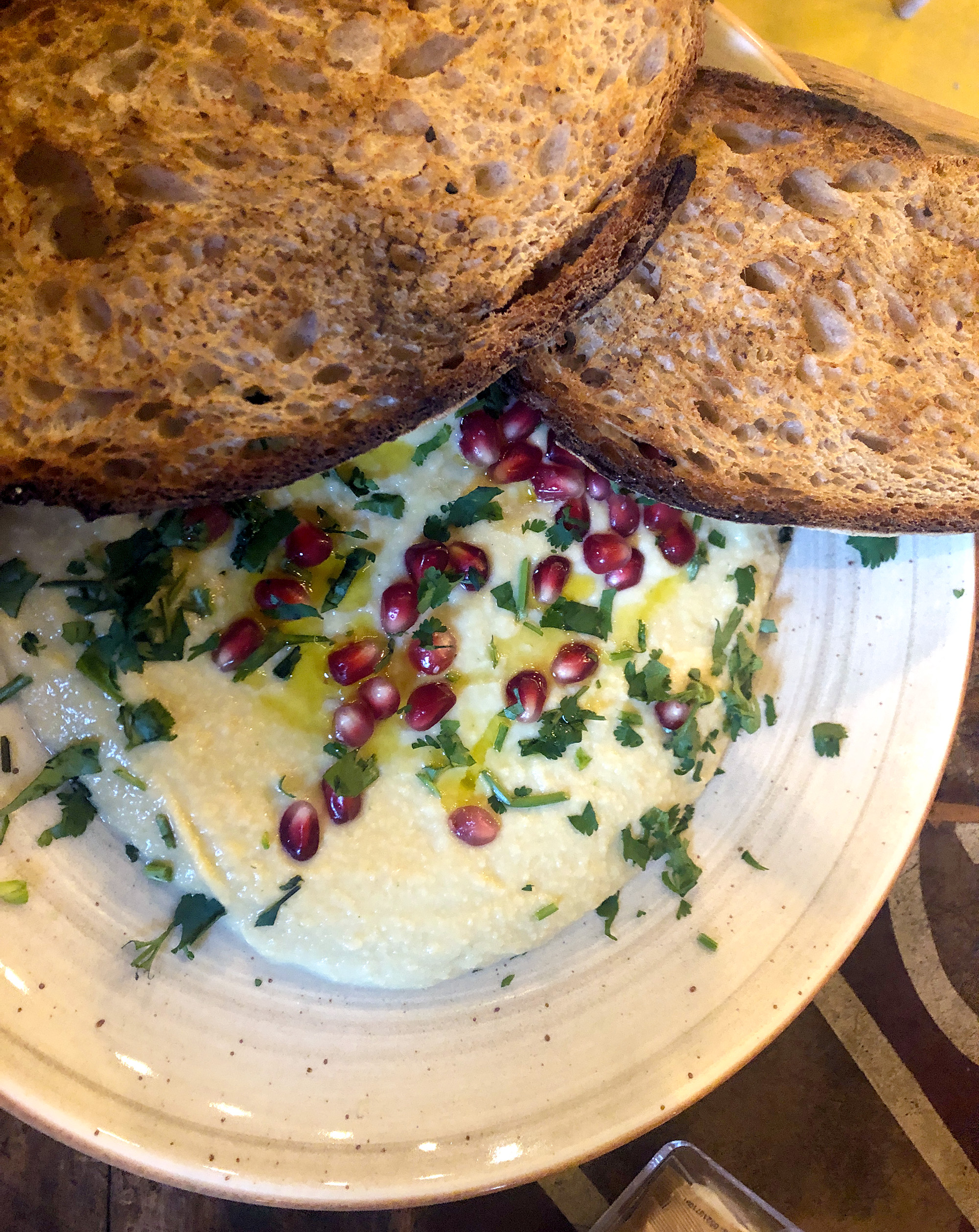 Hummus-Crosta