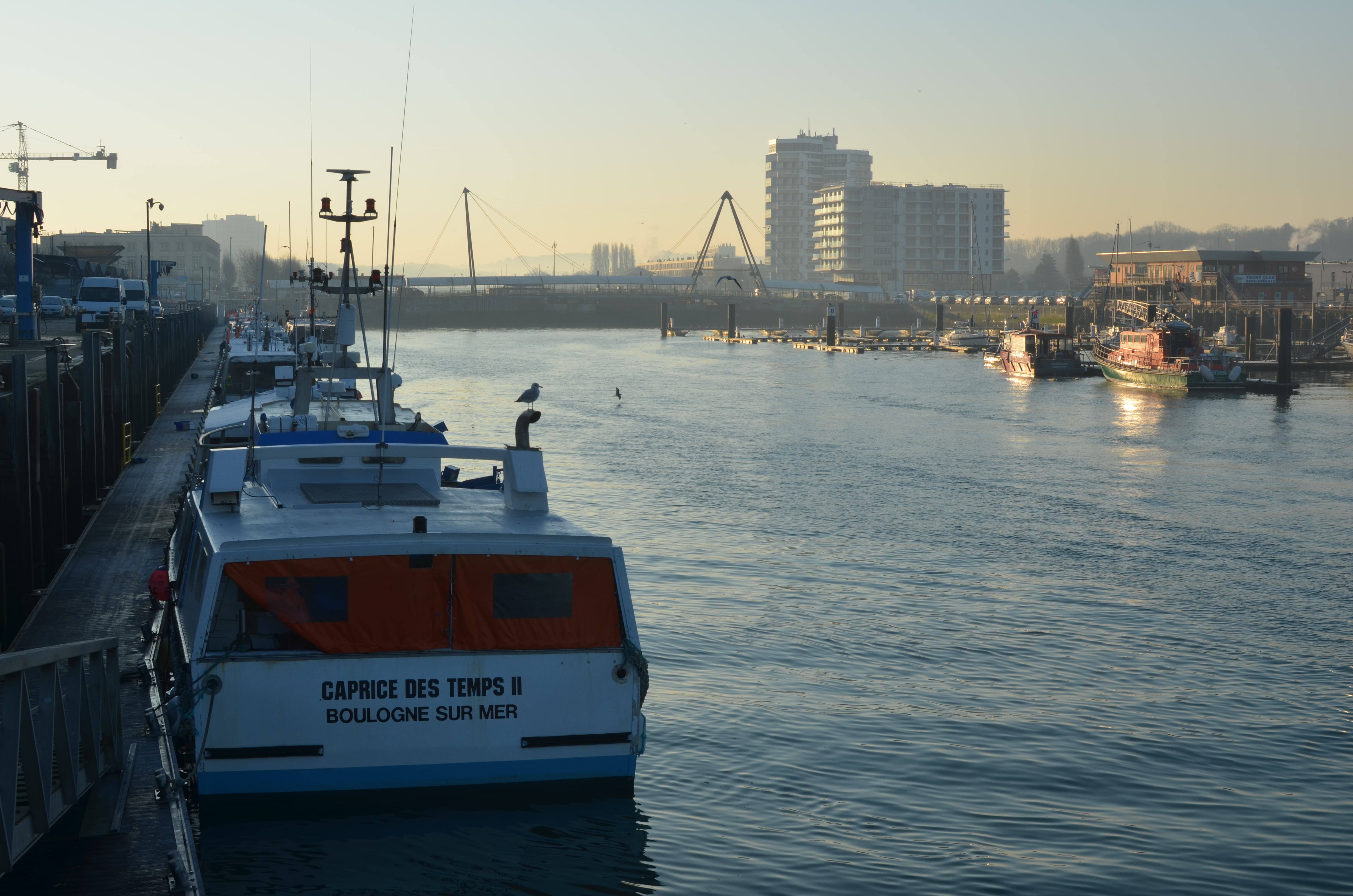 1548775034104-Migration_Calais_Port-de-Boulogne