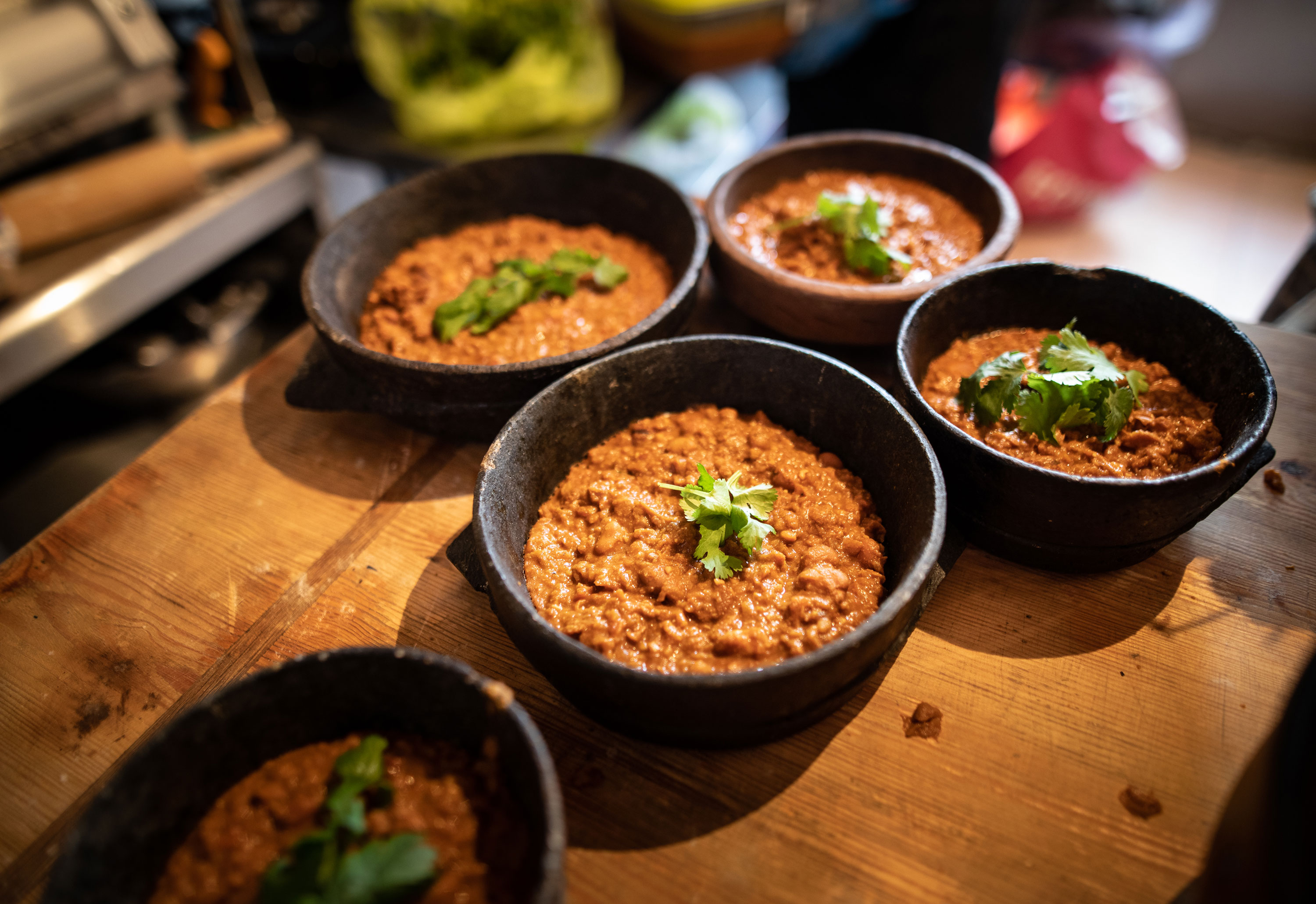 1548937084418-yemeni-brunch-london-fatma14