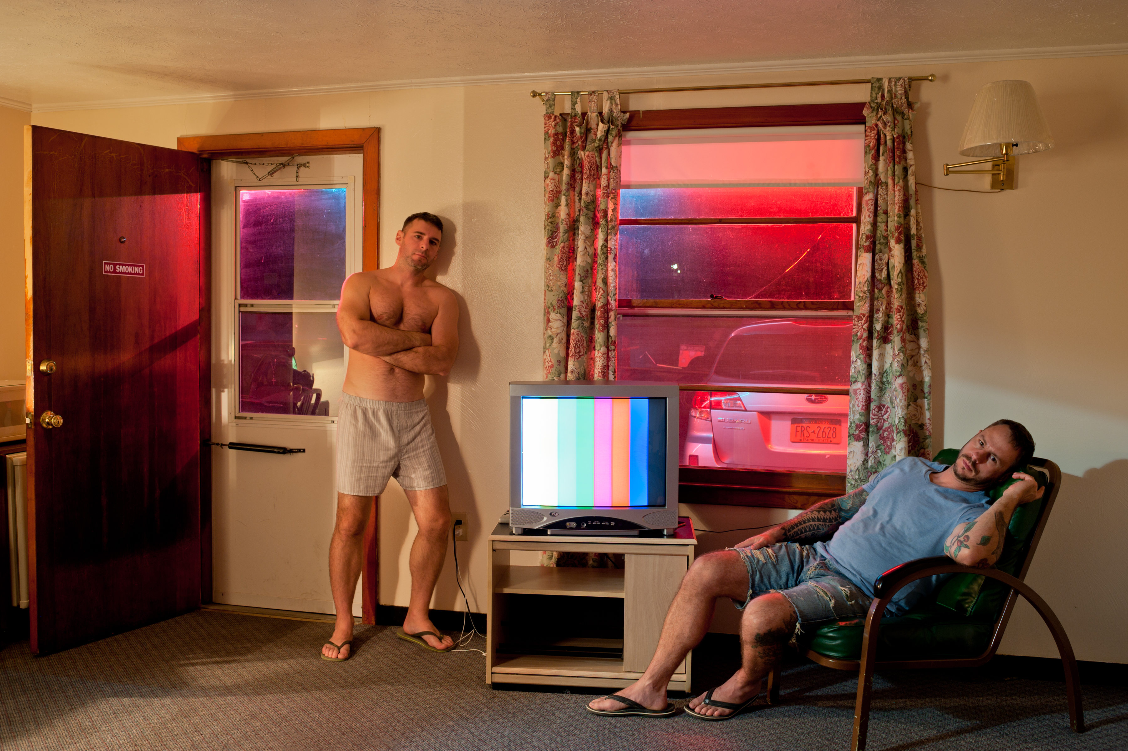 1549291118381-HotelRoom_Portraits_Renaldi03