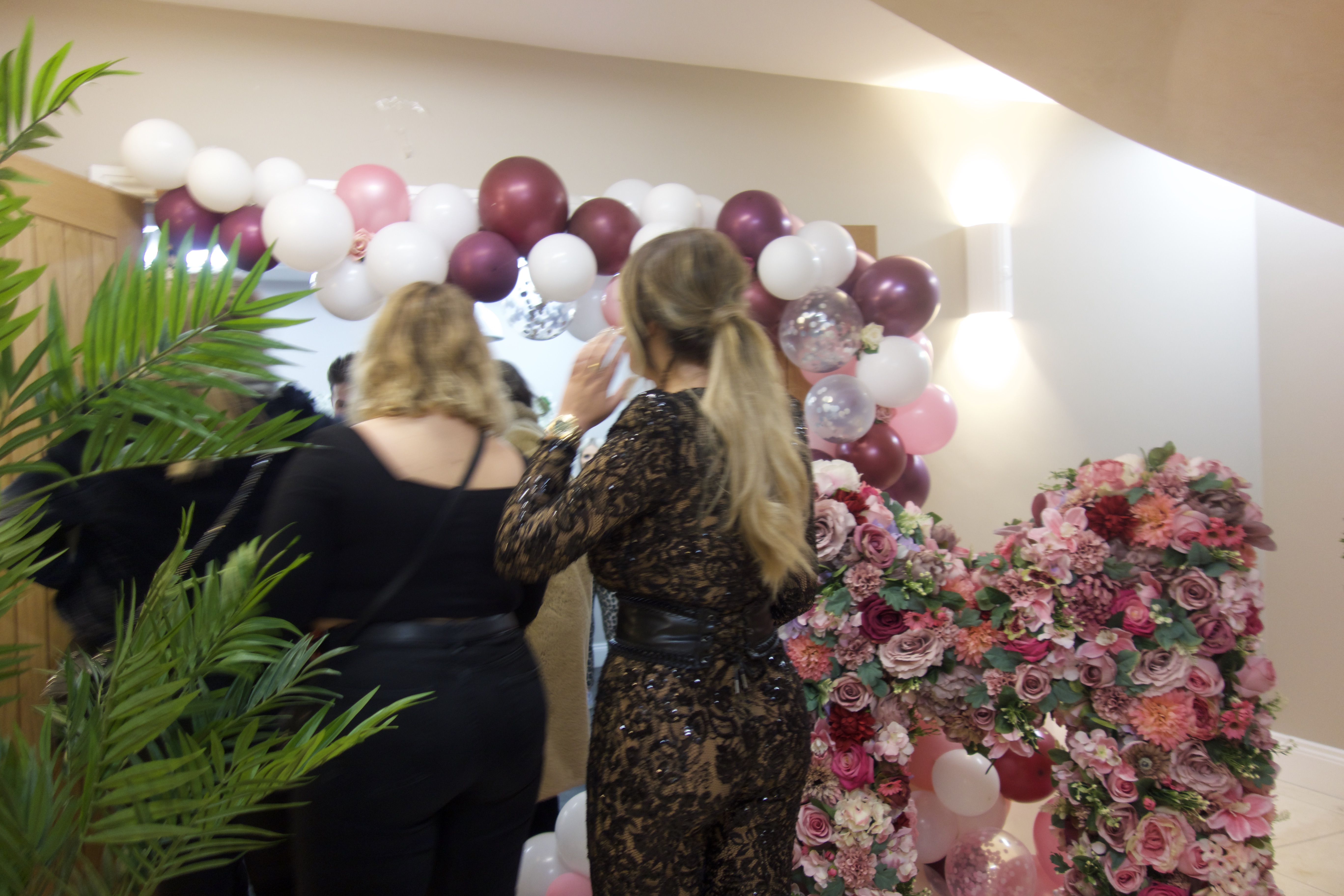 1549386747579-DSC00944