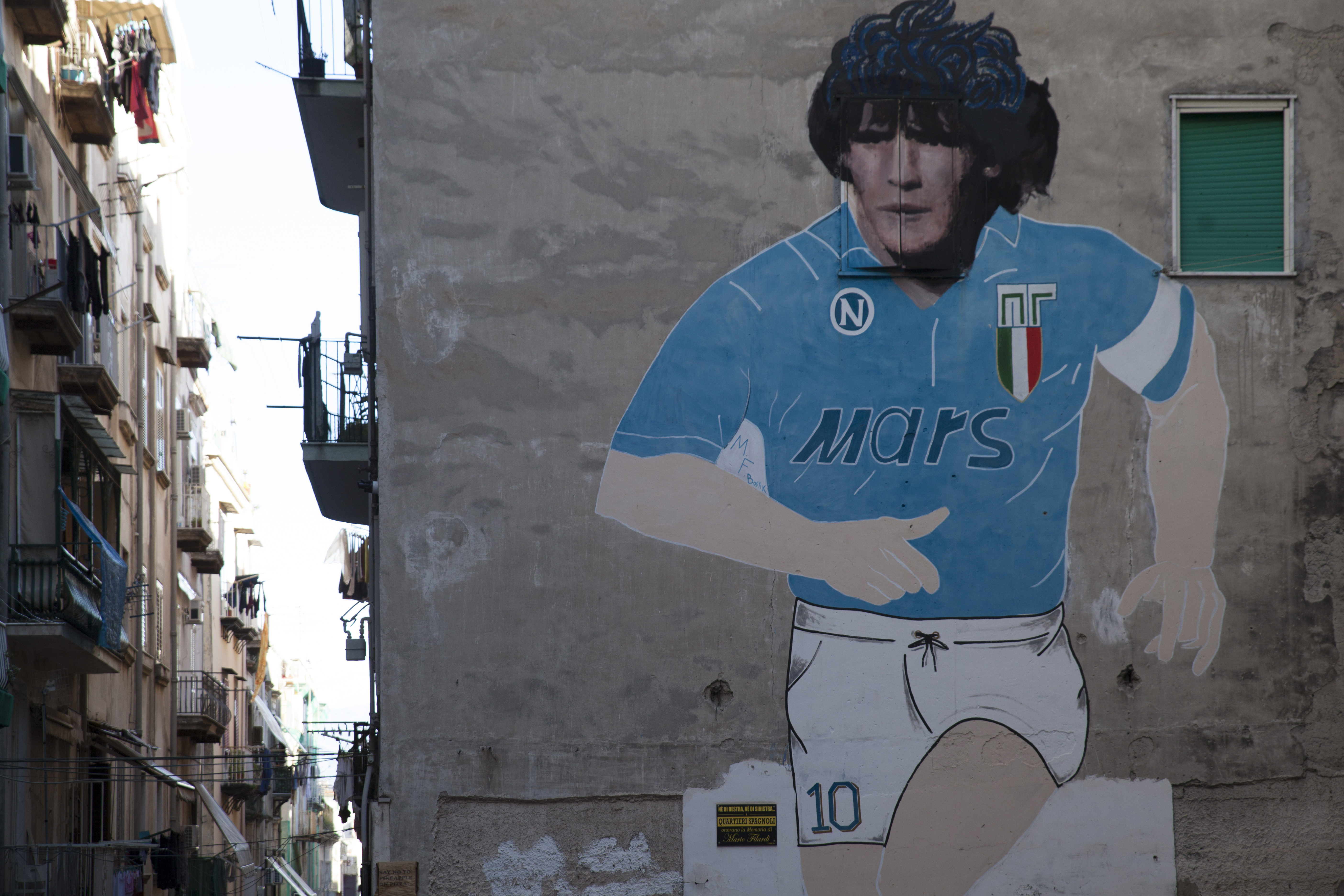 Maradona-napoli-street-art