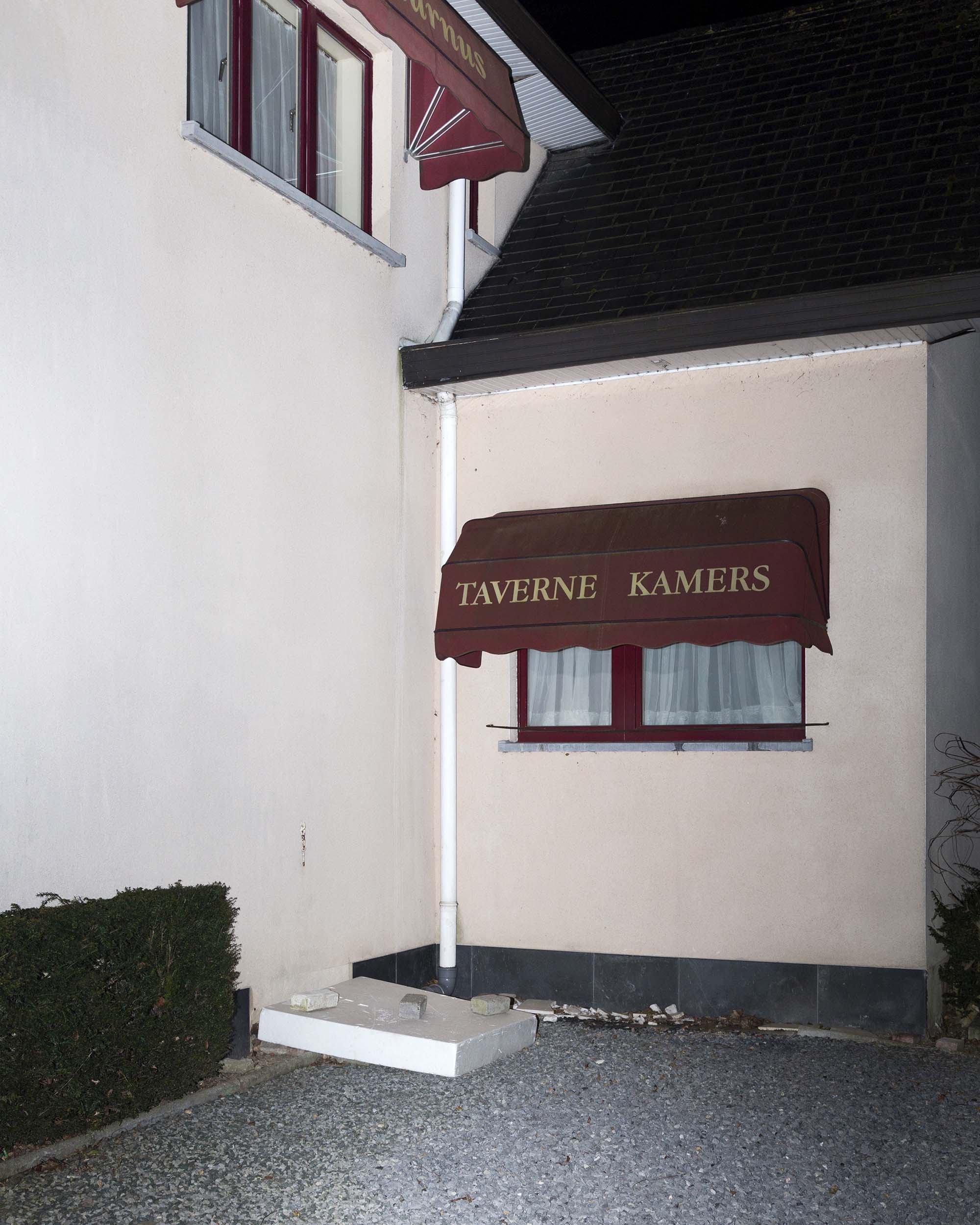 motel-taverne-Jonas-Van-der-Haegen-where-did-we-meet-last-time