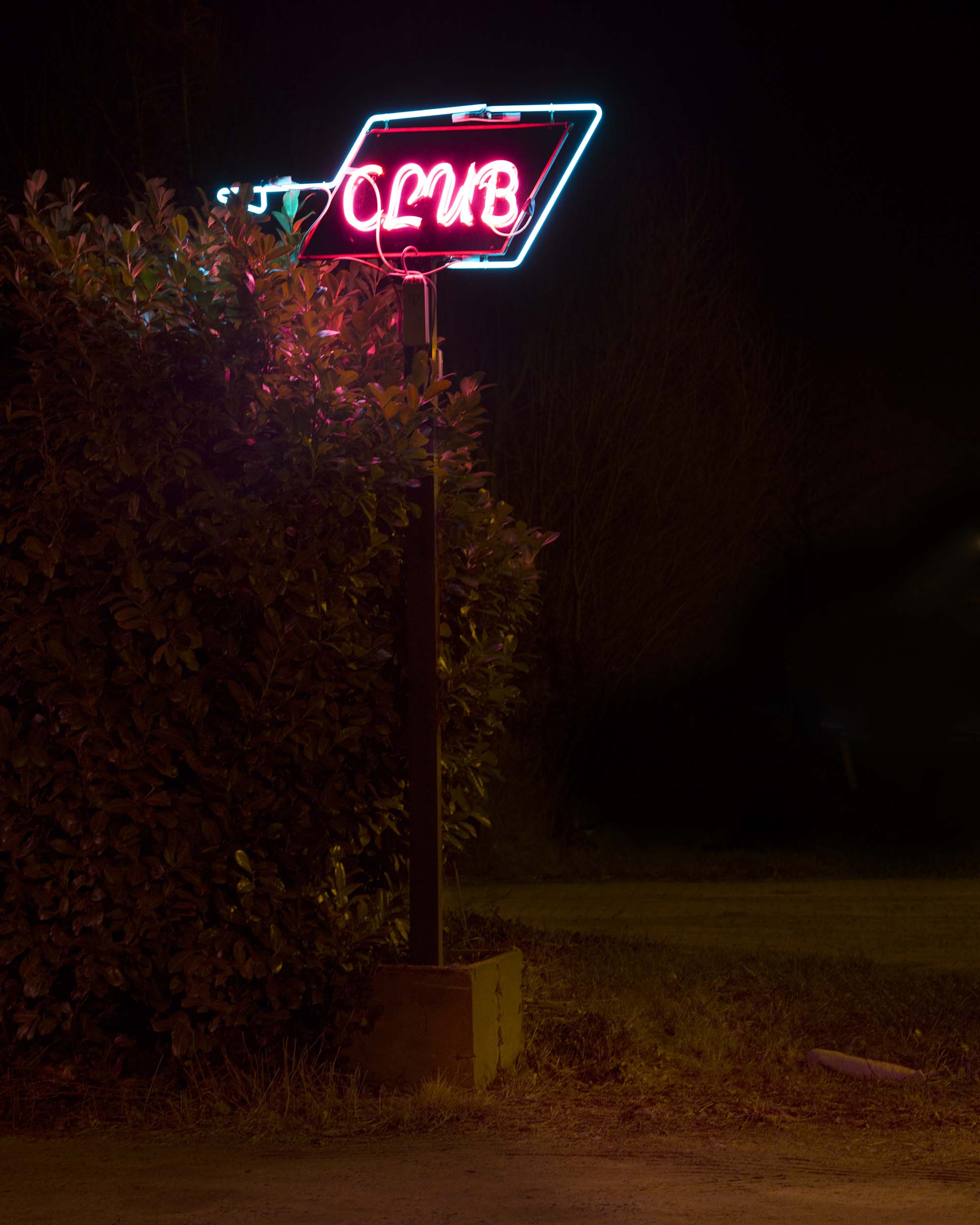 club-neon-reclame-Jonas-Van-der-Haegen-where-did-we-meet-last-time
