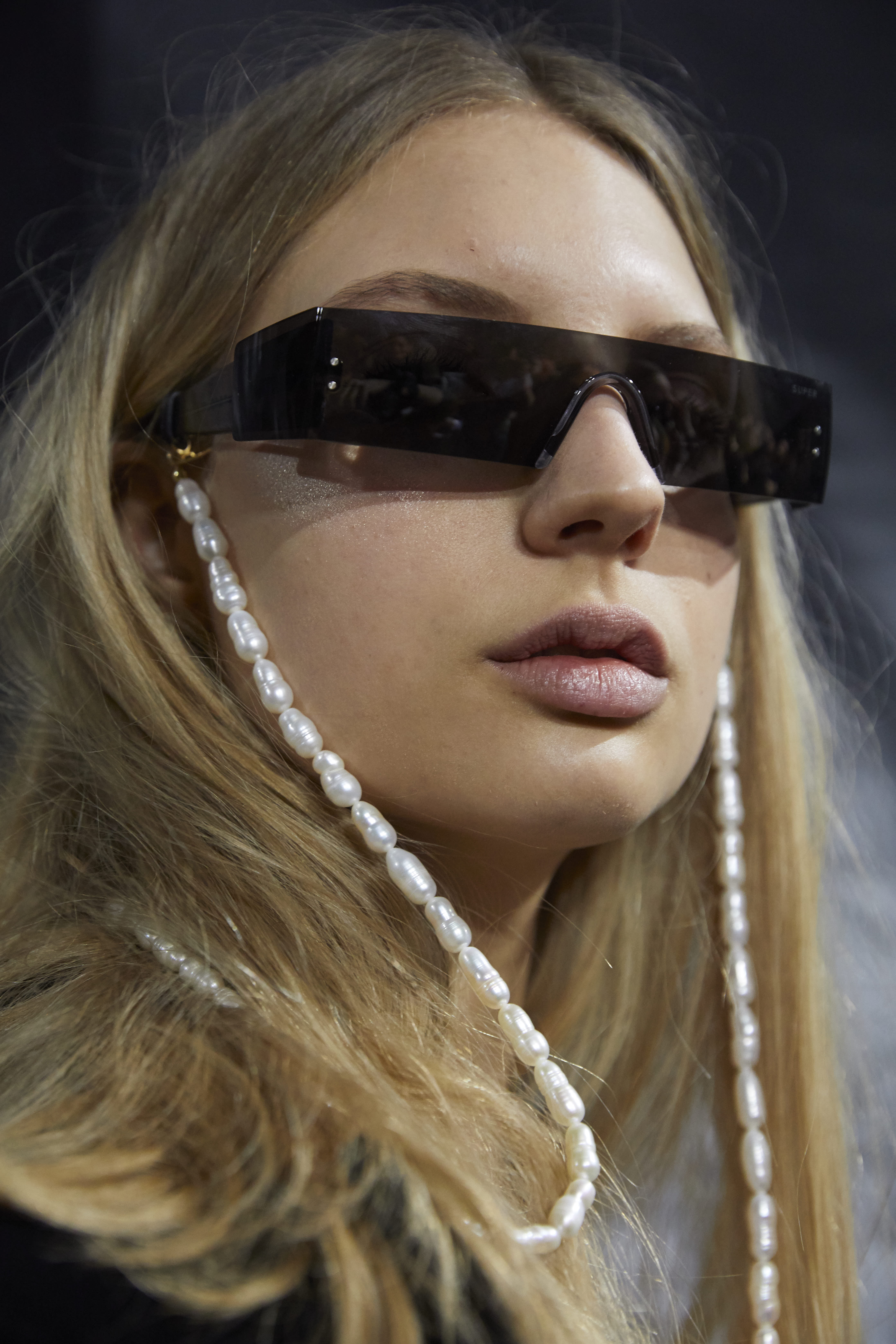 1549906312033-angelia_ami_brand_fw_19_altaroma