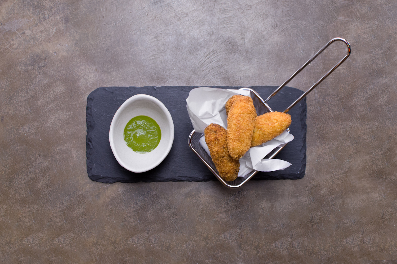 1550549487093-SNACKS-CRAB-CROQUETTES