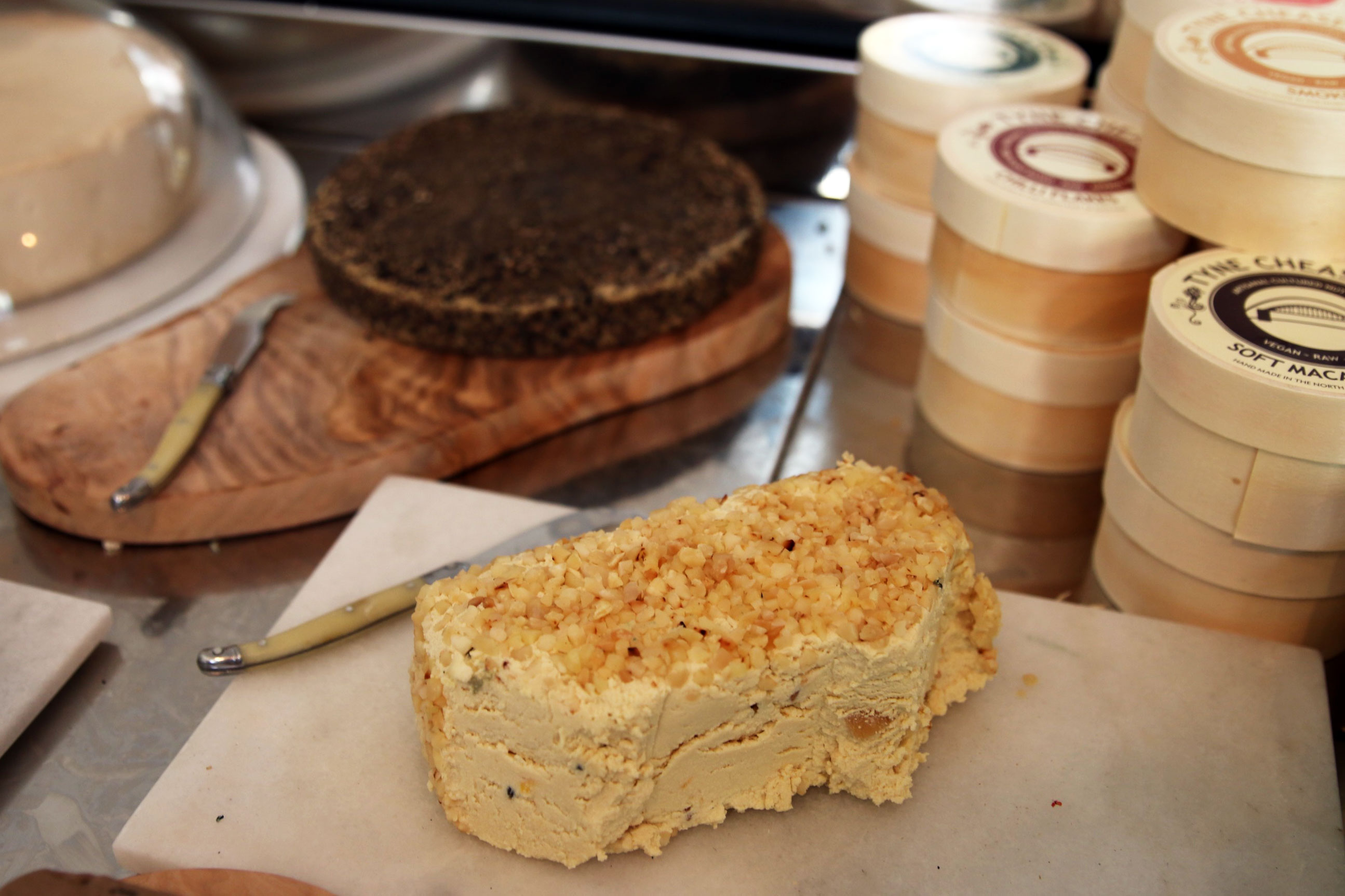 1550659150823-vegan-cheese-brixton-london3