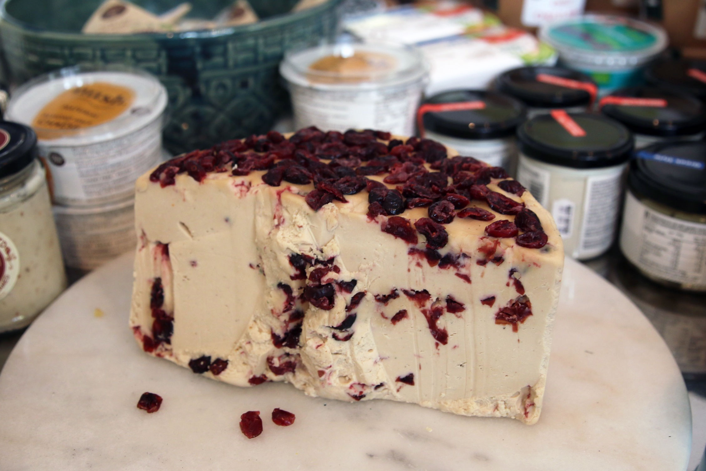 1550659257458-vegan-cheese-brixton-london12