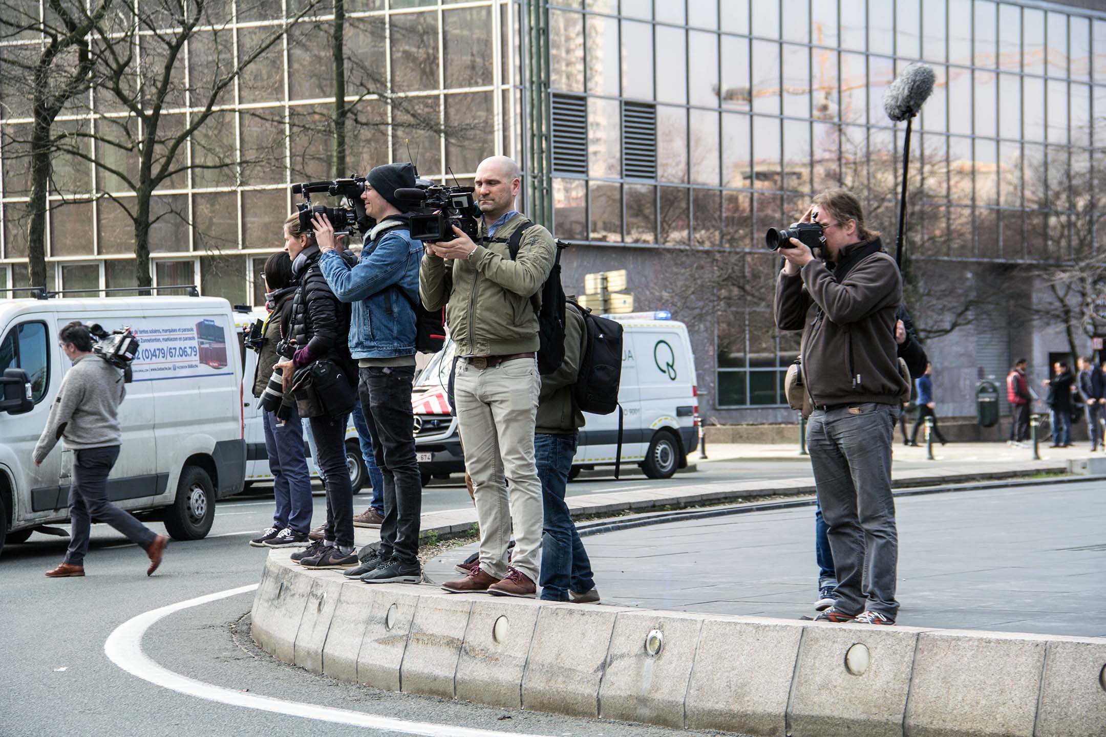 cameramensen-maken-video-op-klimaatmars-brussel