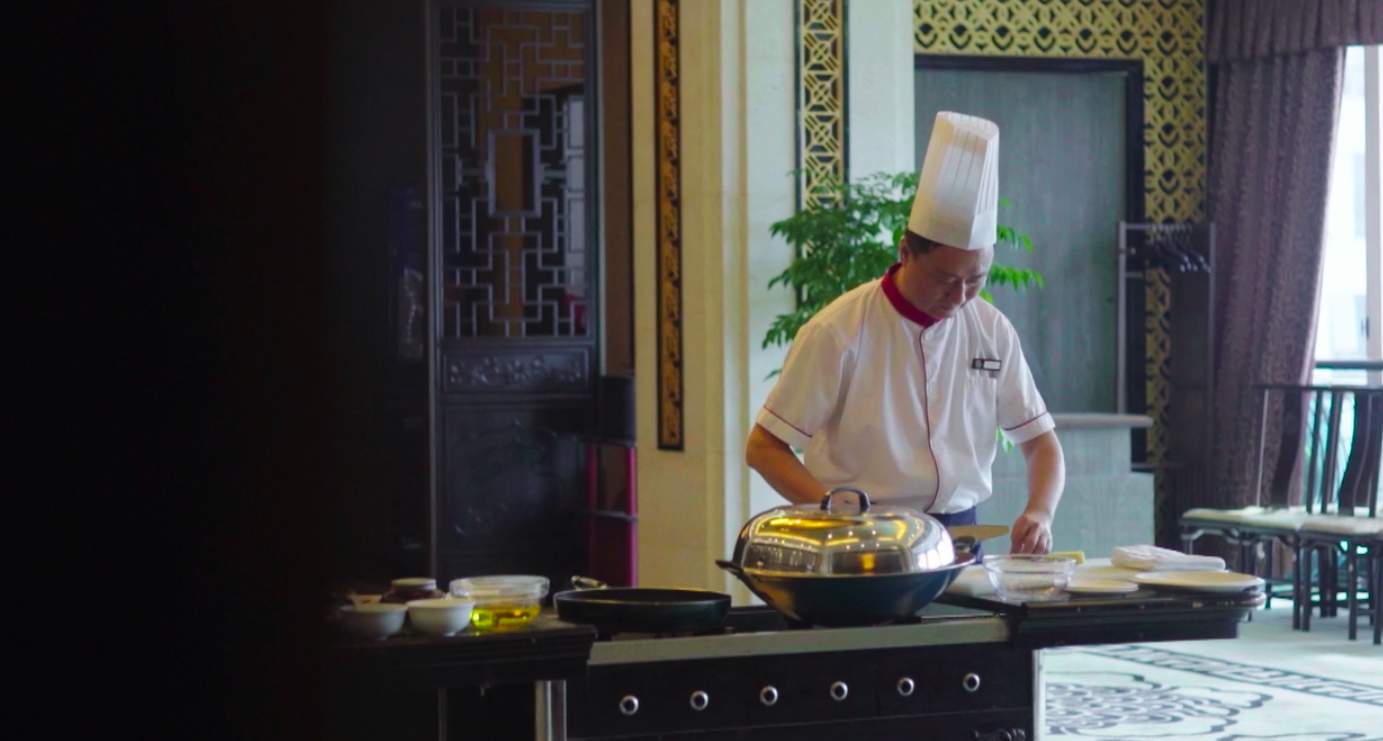 1550824557335-chef-cinese