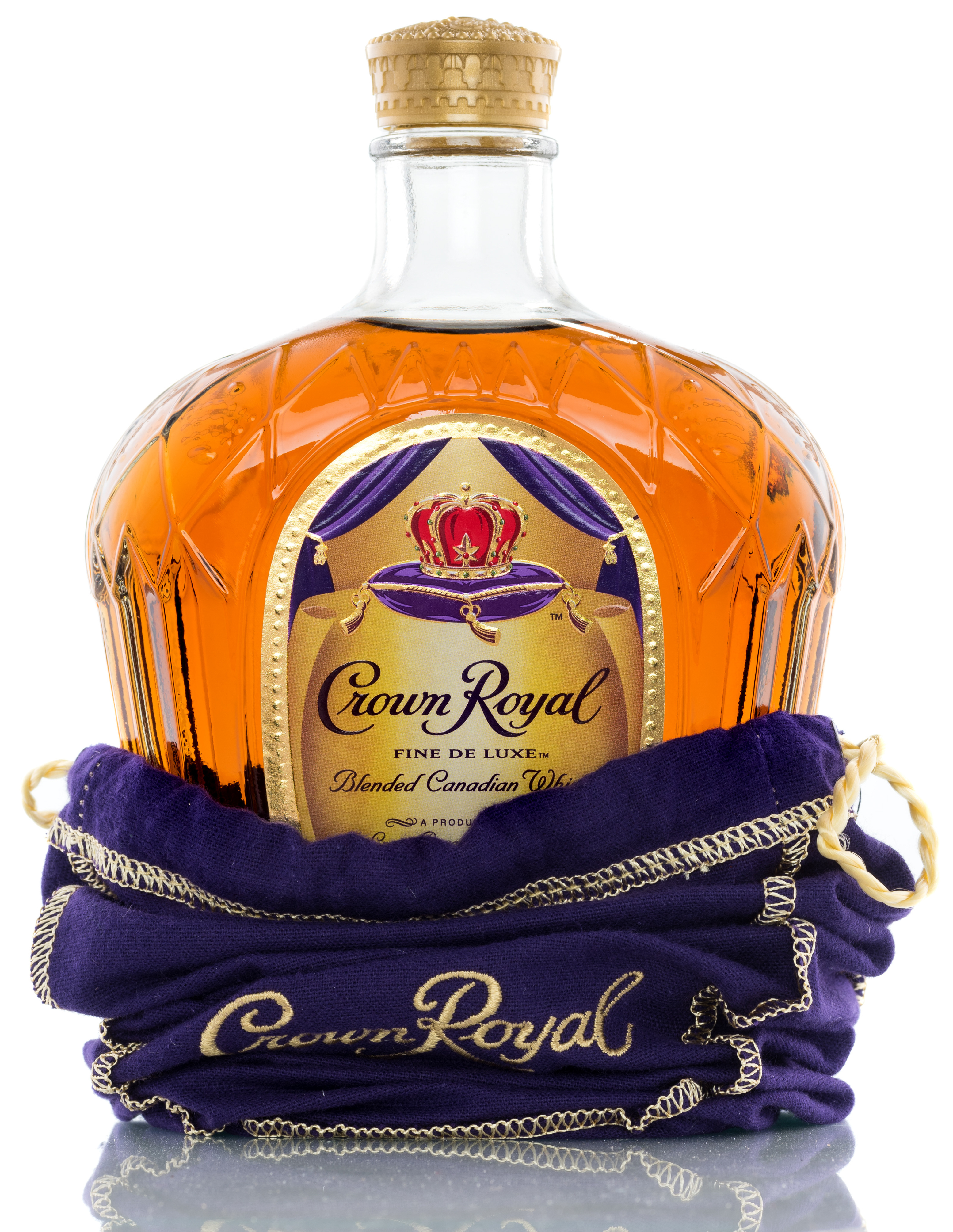 1550852949359-Crown-Royal-whisky-Canadian-rye-blend