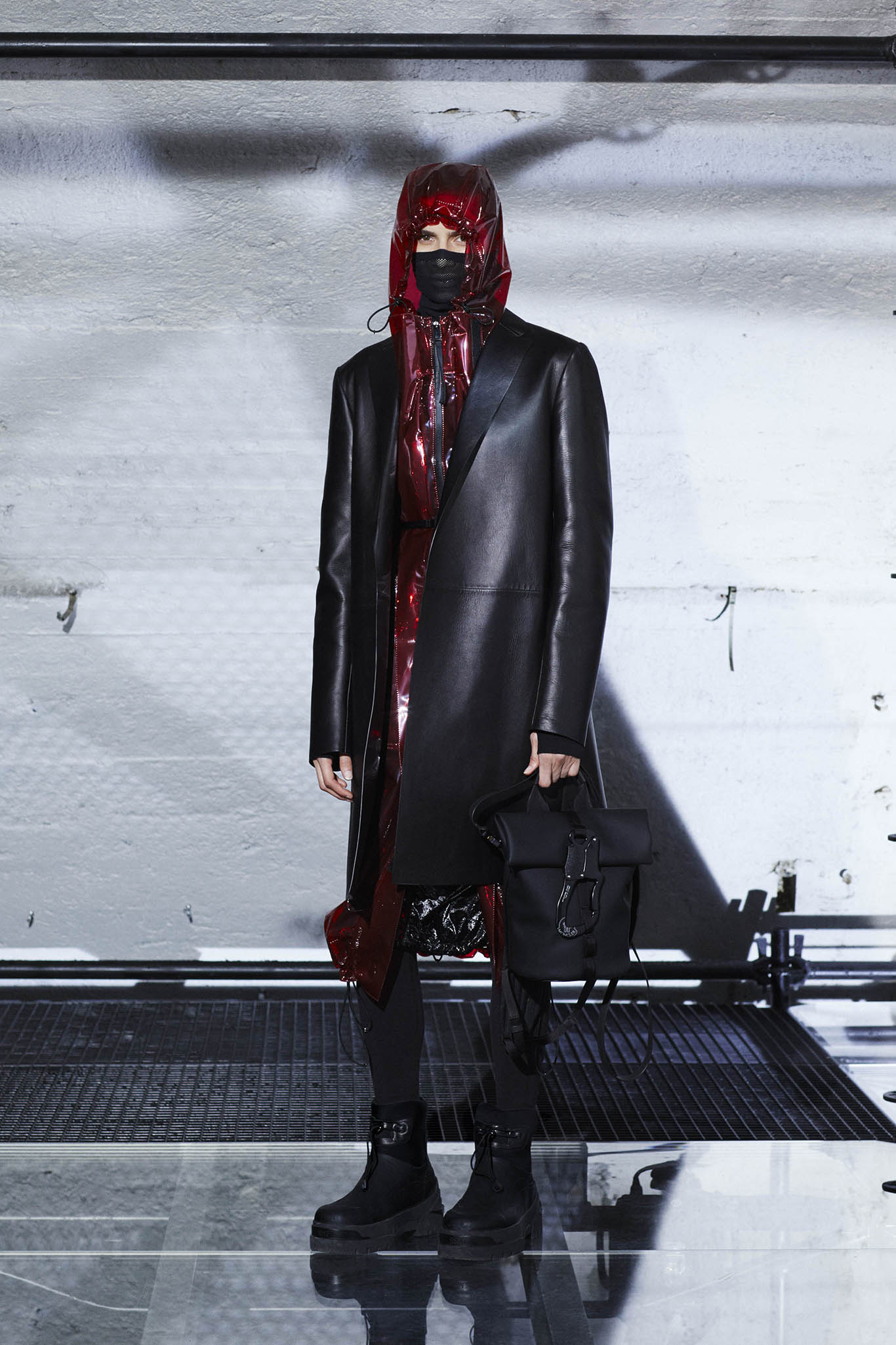 1551237668060-MONCLER_6_1017_ALYX_9SM_04