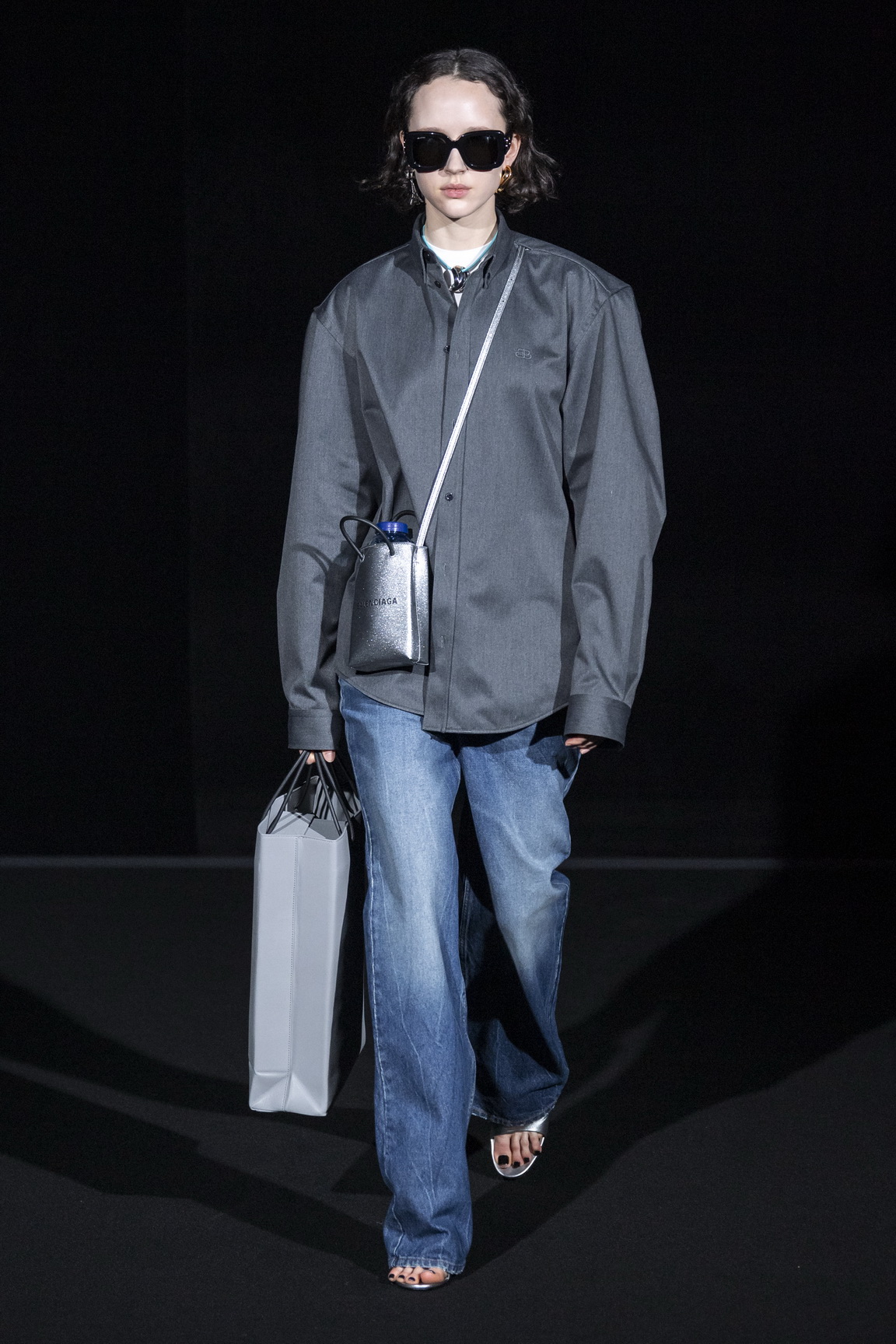 balenciaga a