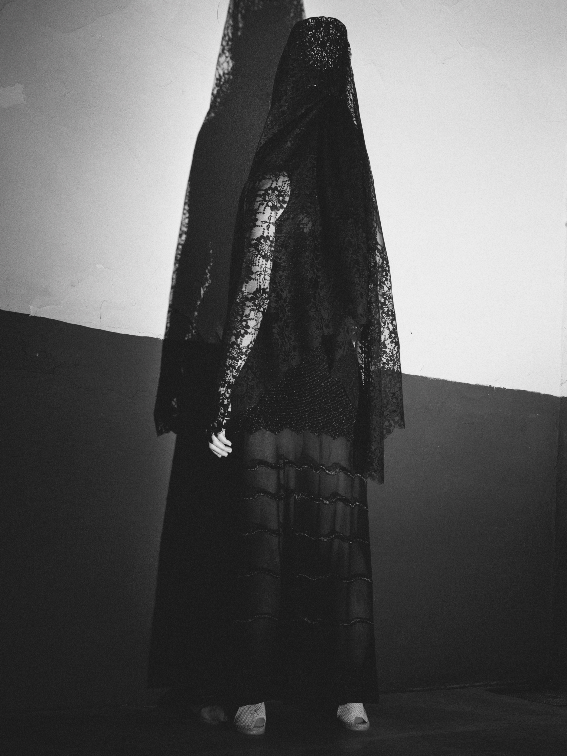 Julia de Castro wears a dress by AZZEDINE ALAÏA.