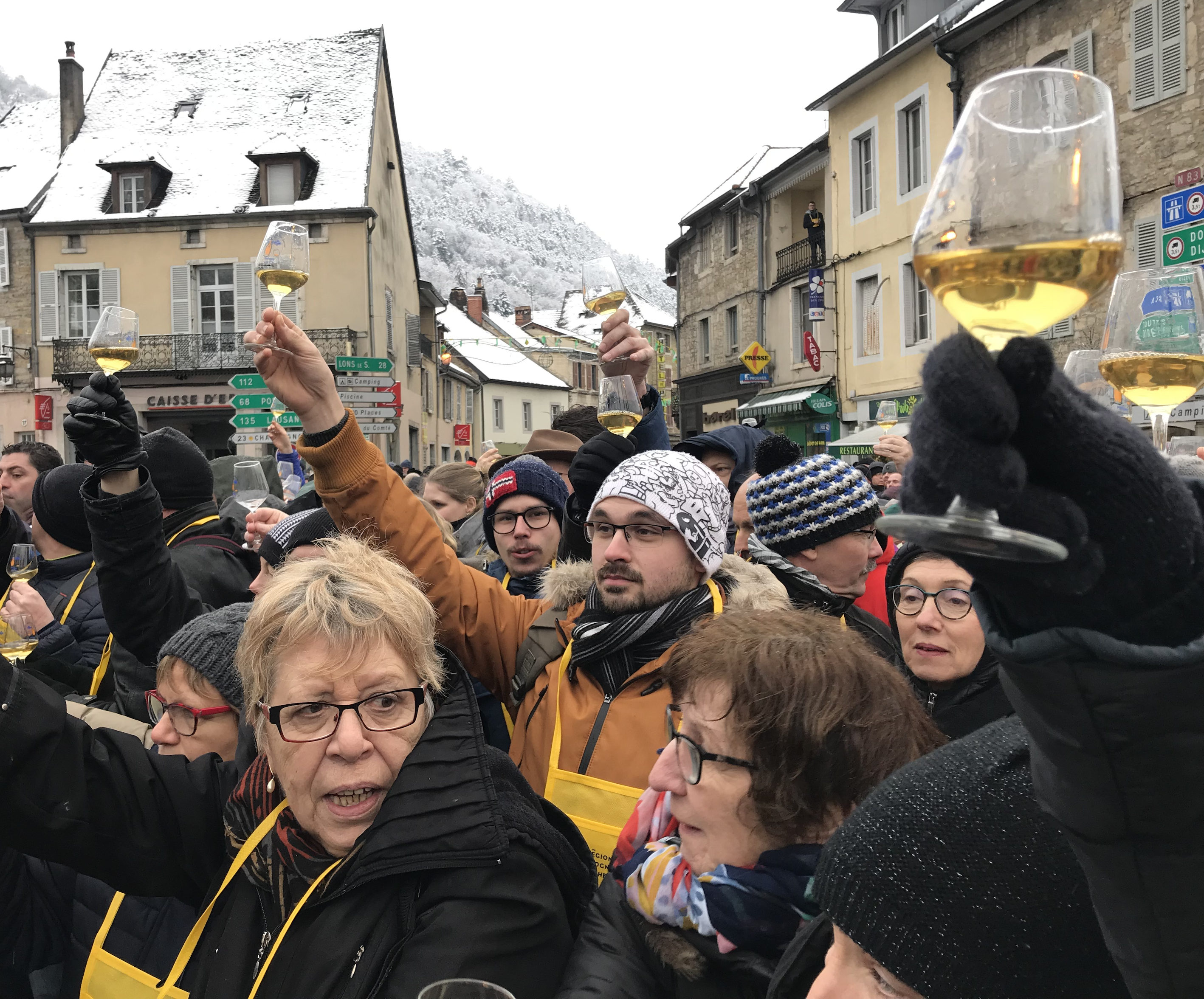 1551786970741-Vin-Jaune-3