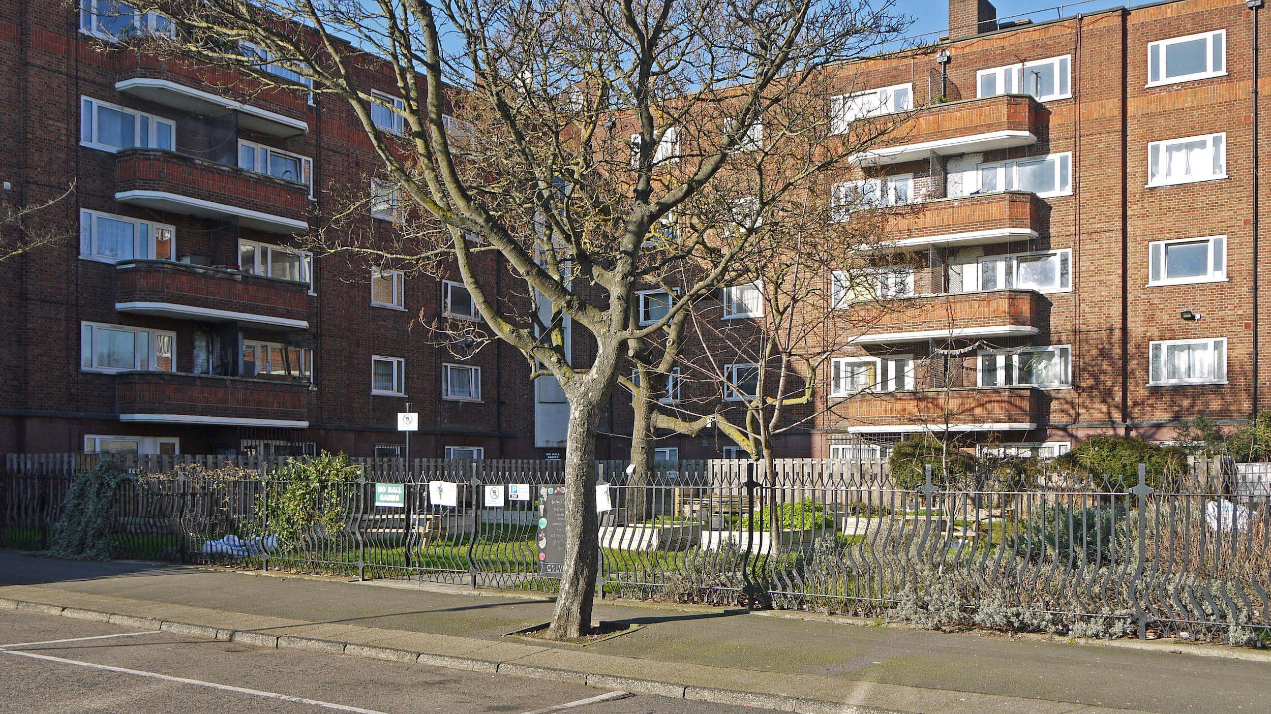 1551876257320-hoxton-press-large-2