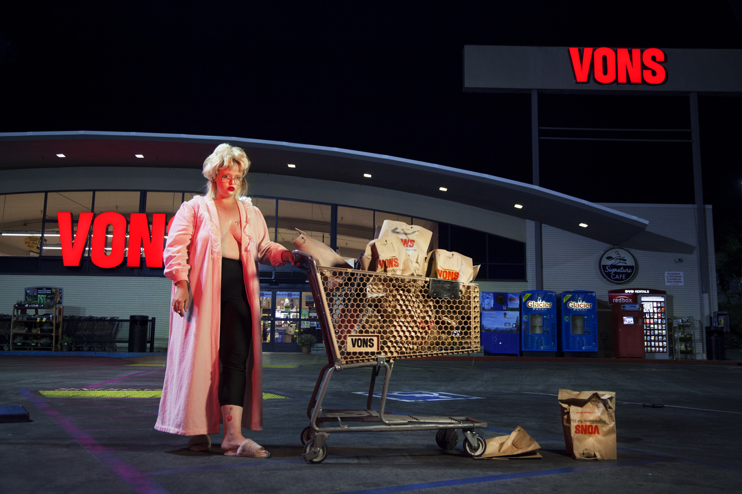 1551882912145-Vons-Nadia-Lee-Cohen