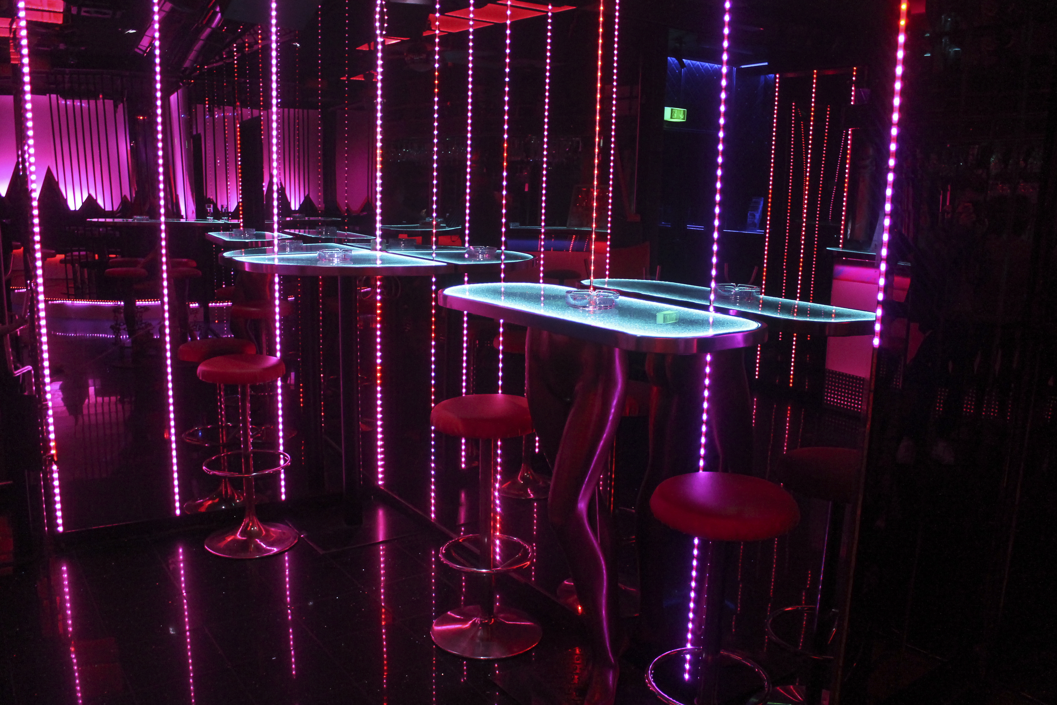 1551947704334-Sexkino-Raum