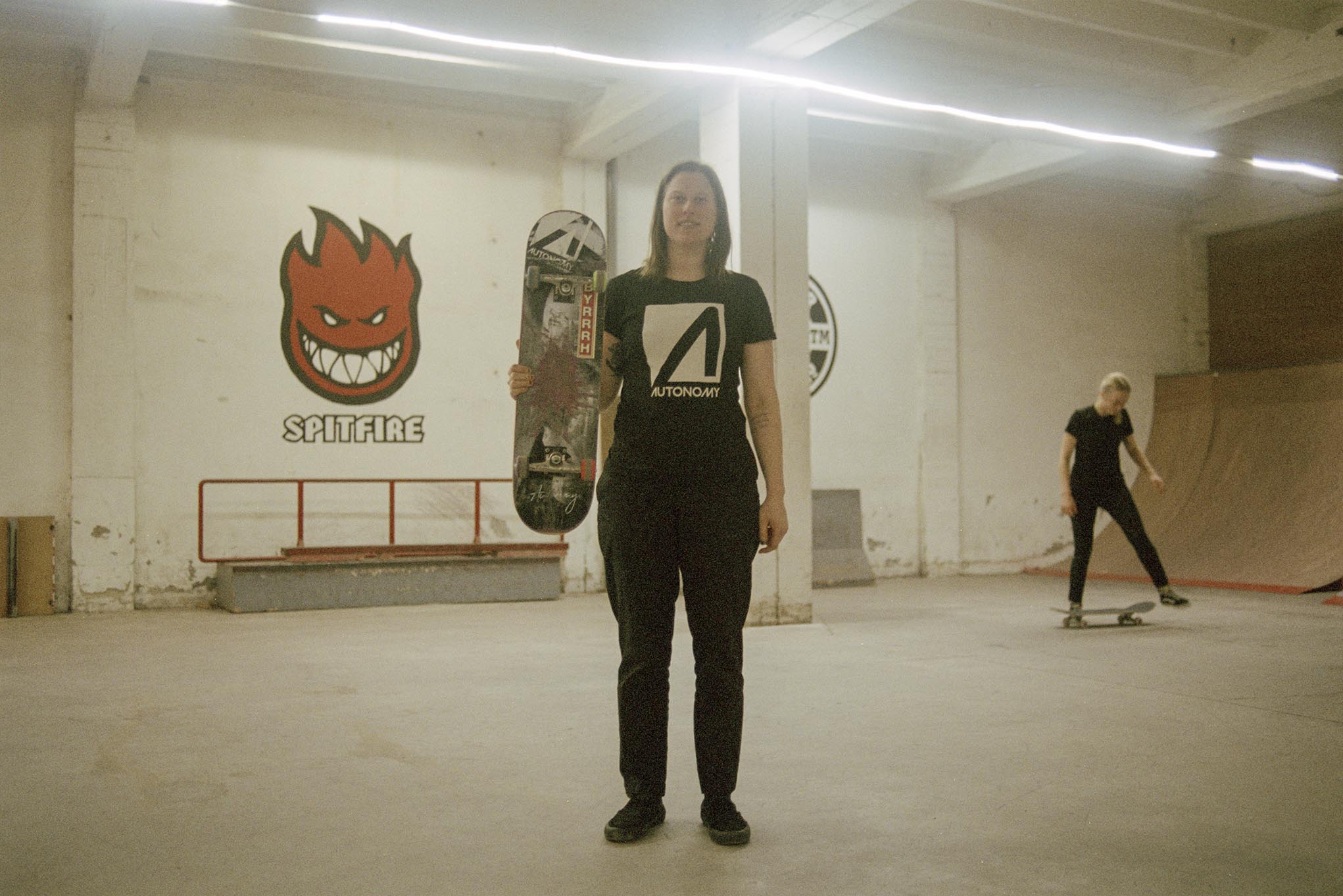 skate-meisjes-skateboard-brussel-Evelien-Bouilliart