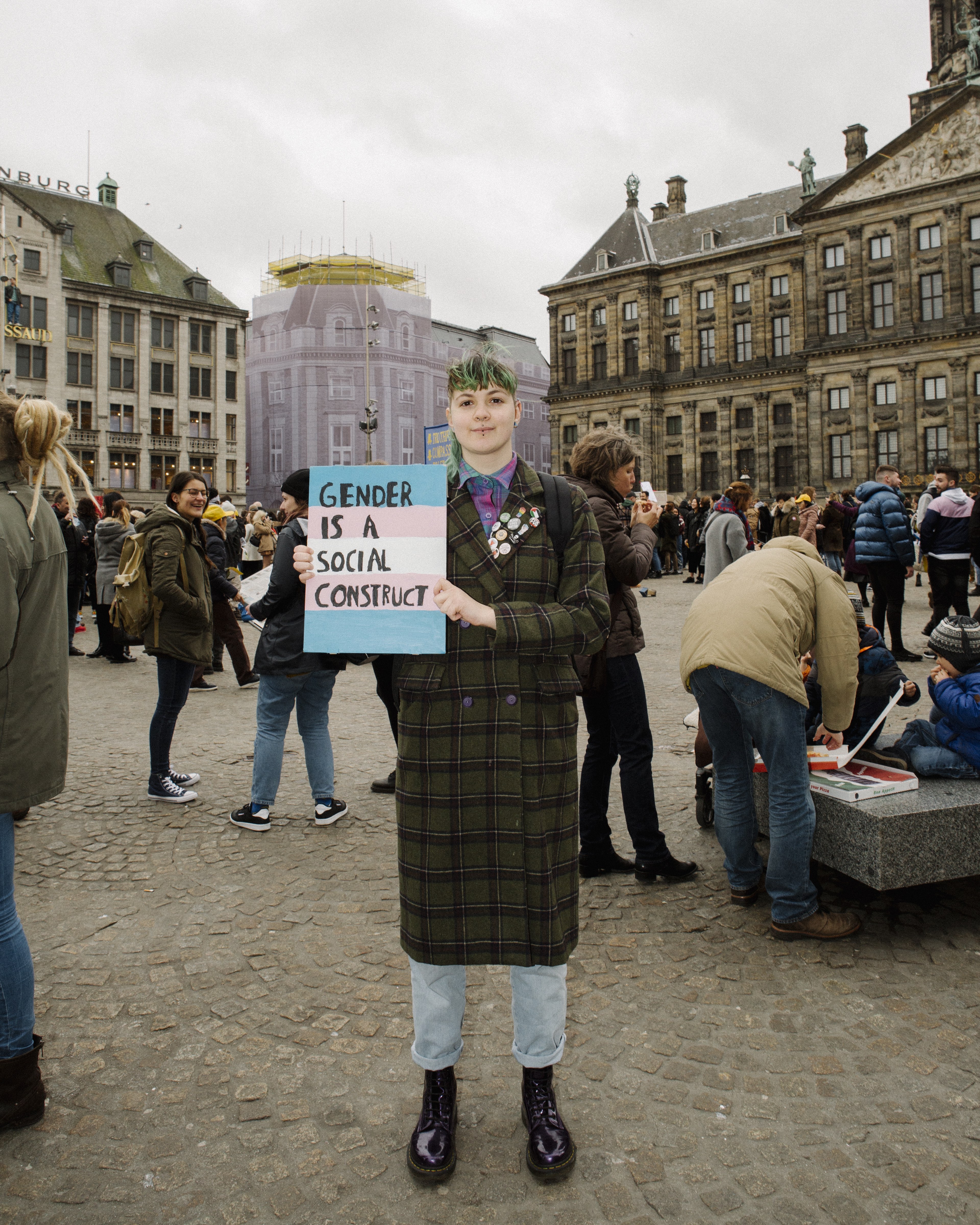 1552392060197-Zarah_WomensMarch_i-D_2019__87A9298