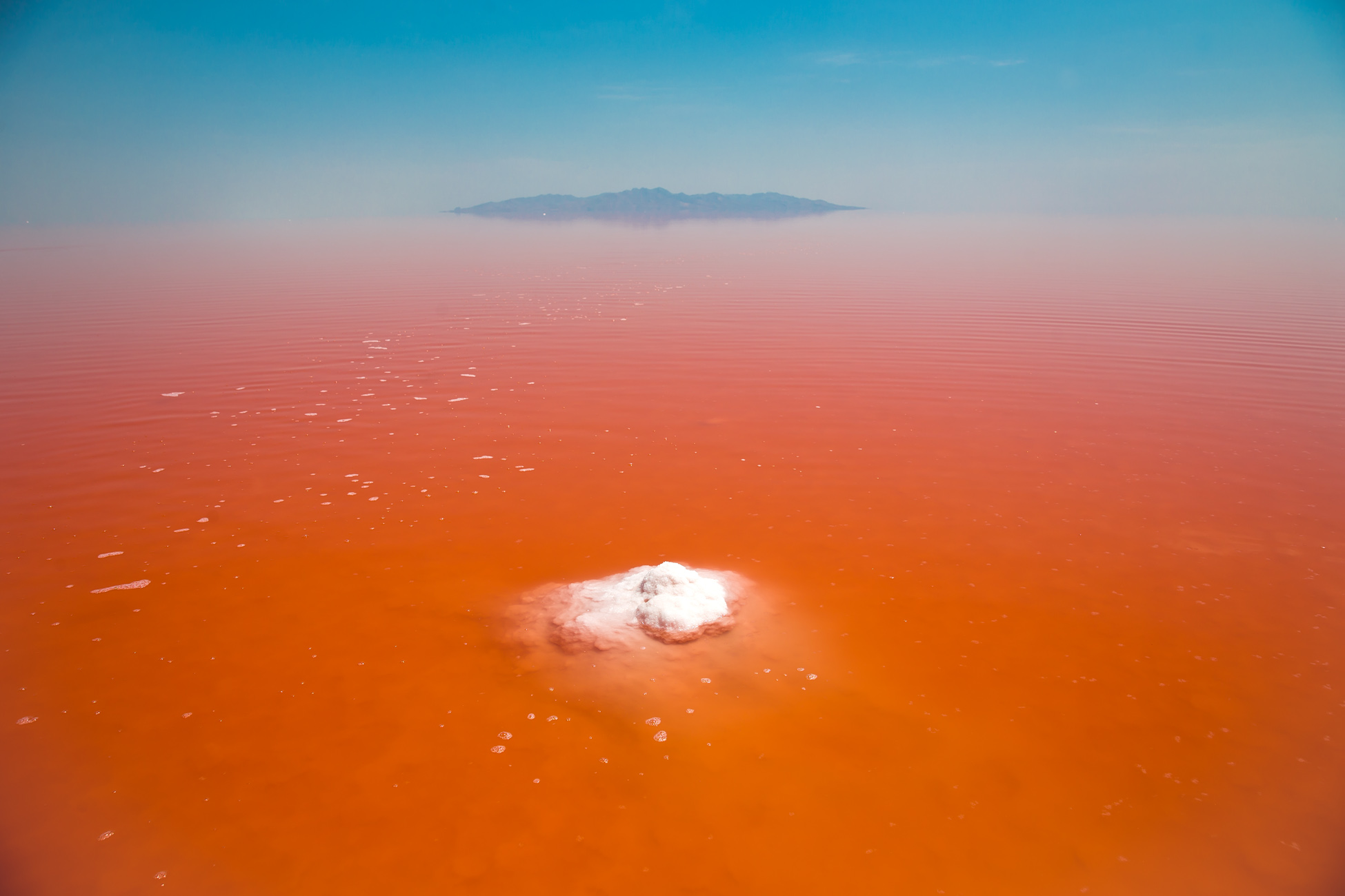 The-Lake-on-Its-Last-Legs-07