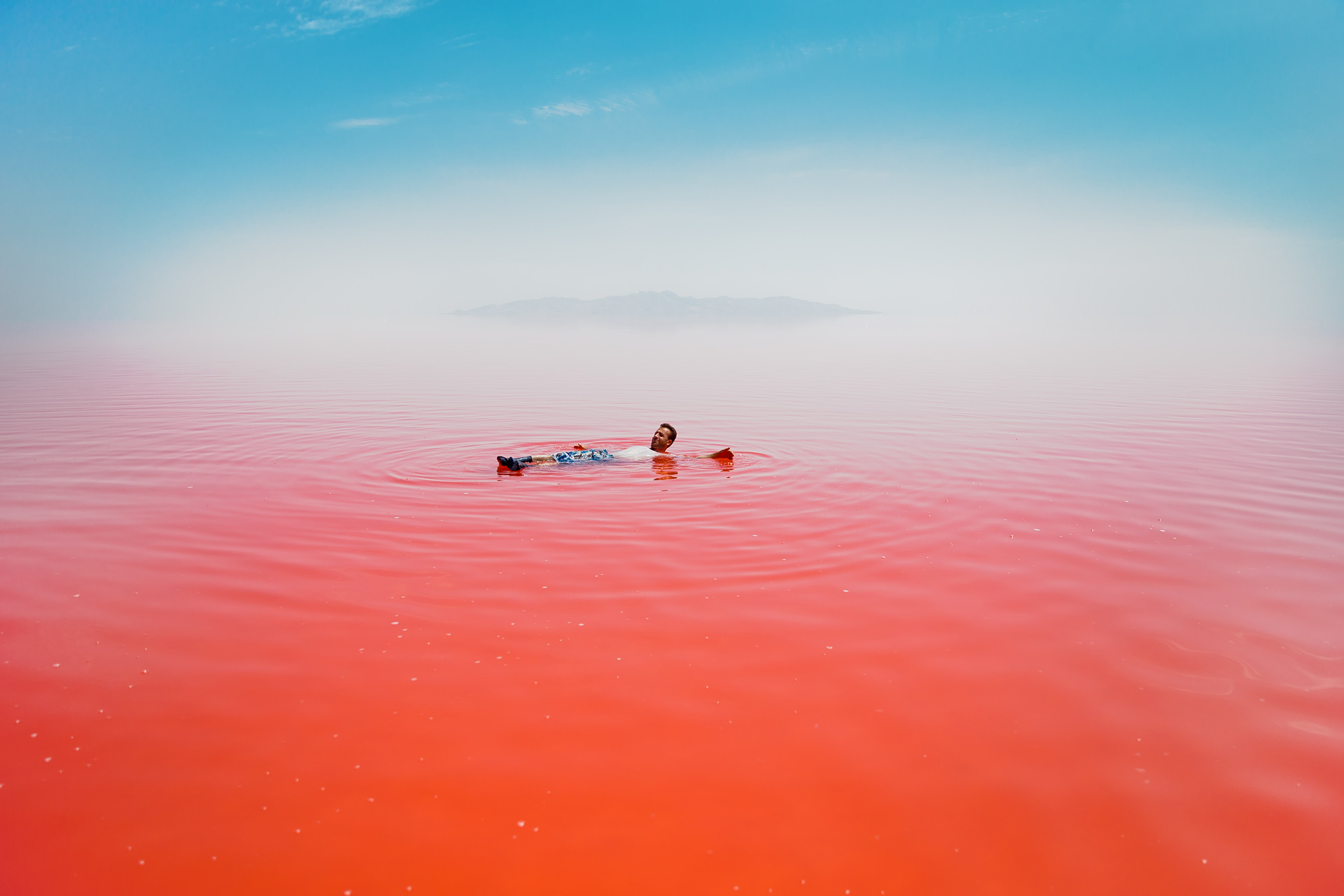 The-Lake-on-Its-Last-Legs-04