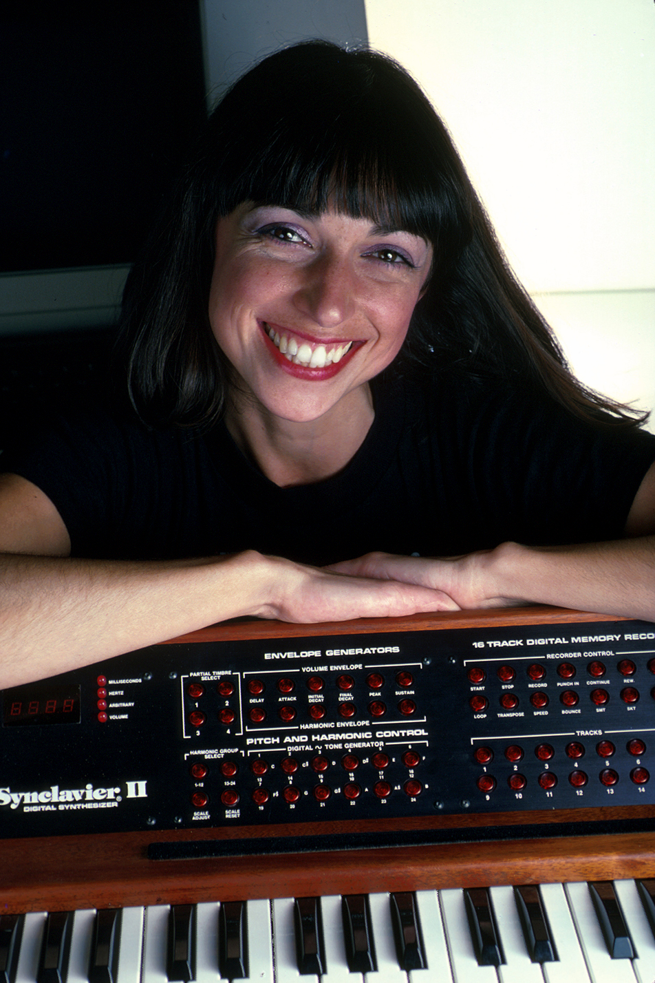 1554122900912-suzanne-ciani-disklavier_NEDigital-credit