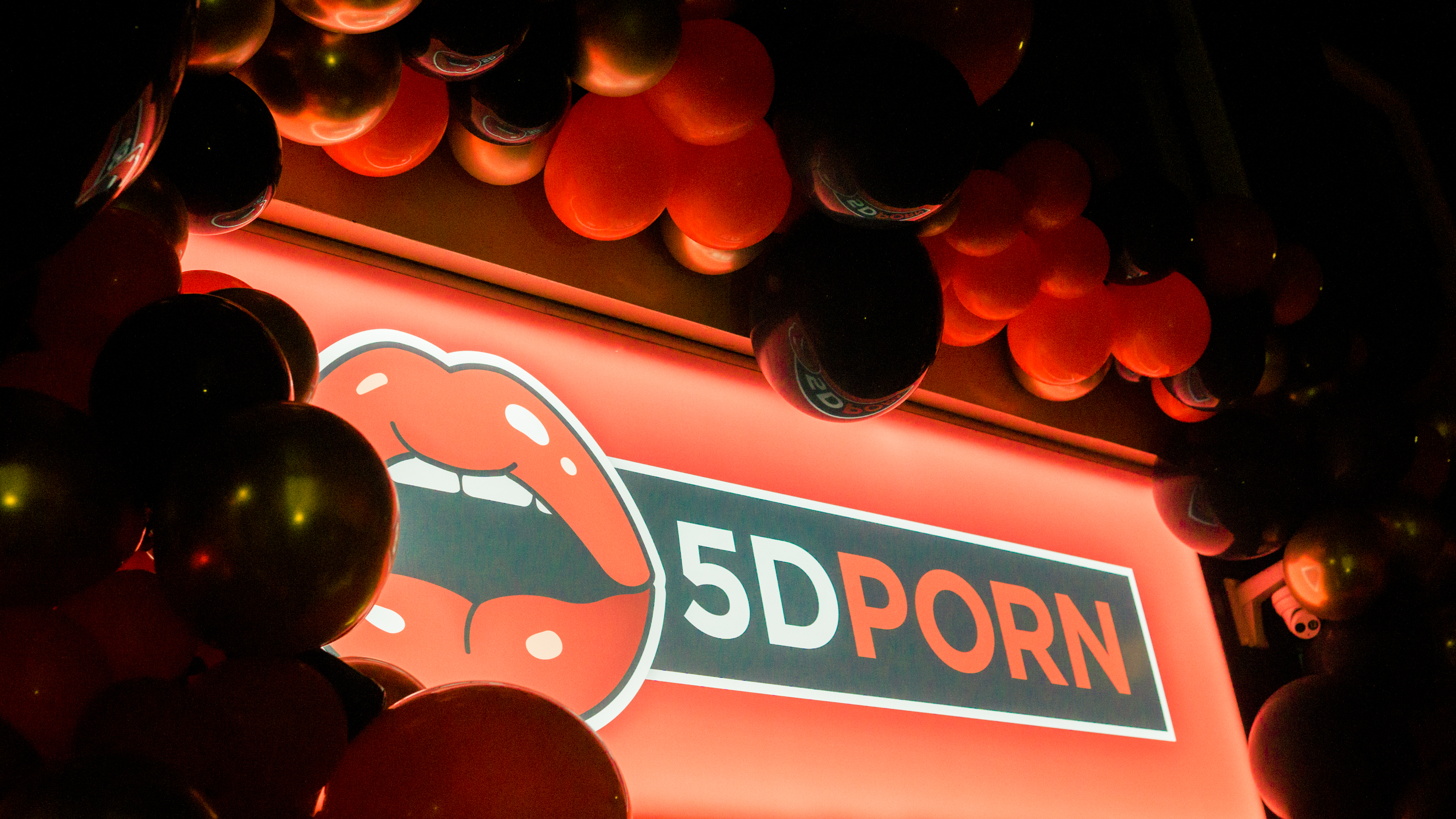 Theater - The World's First 5D Porn Theater Is a Wild Ride - VICE