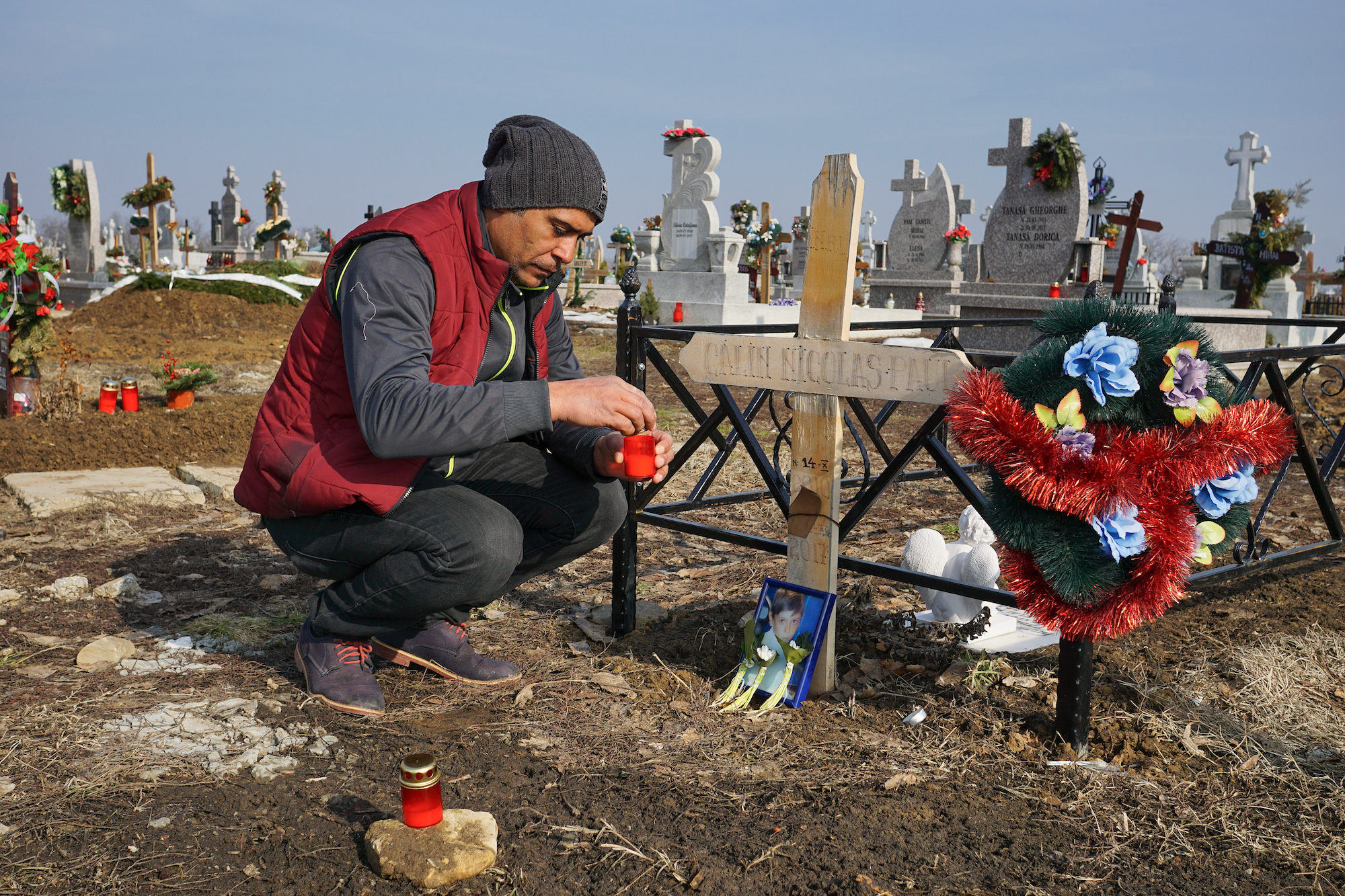tatal lui paul la cimitir
