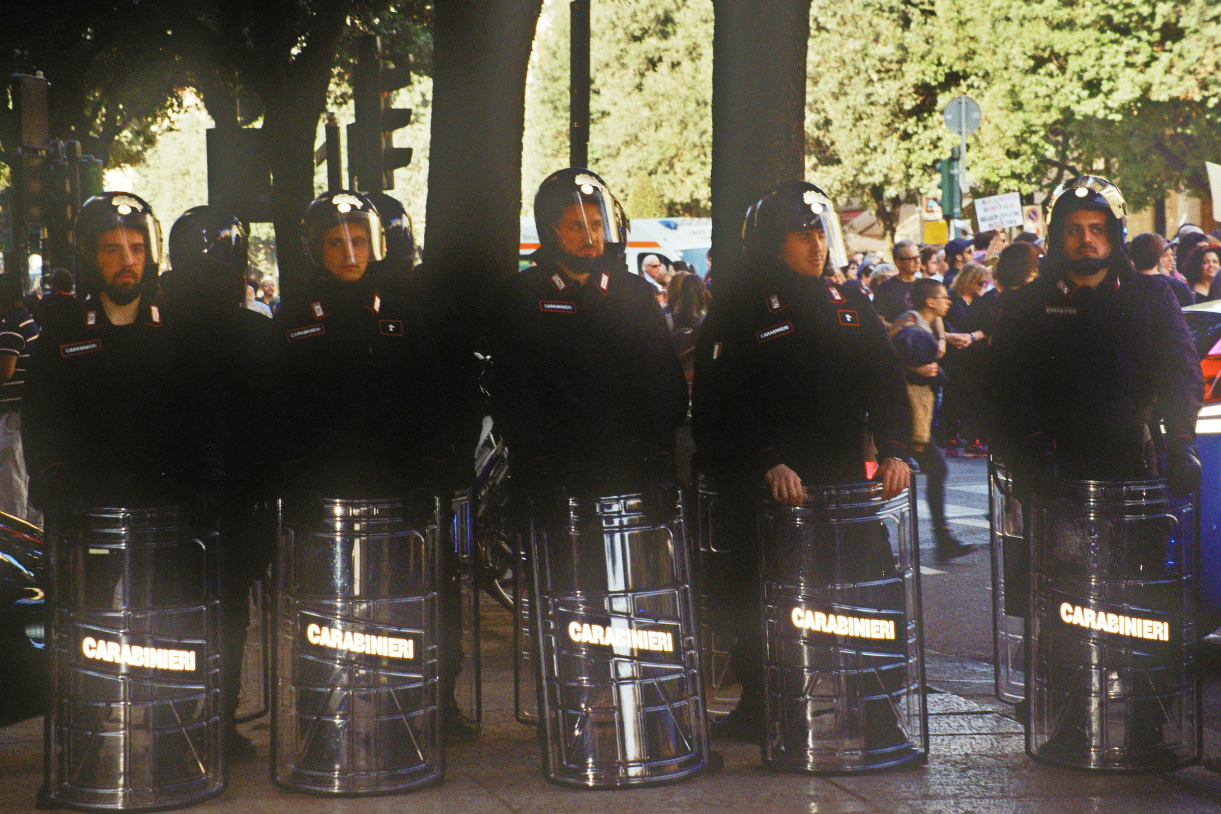 1554206184676-protesta_verona_congresso_internazionale_famiglia_kami_salak_reportage_id_vice21
